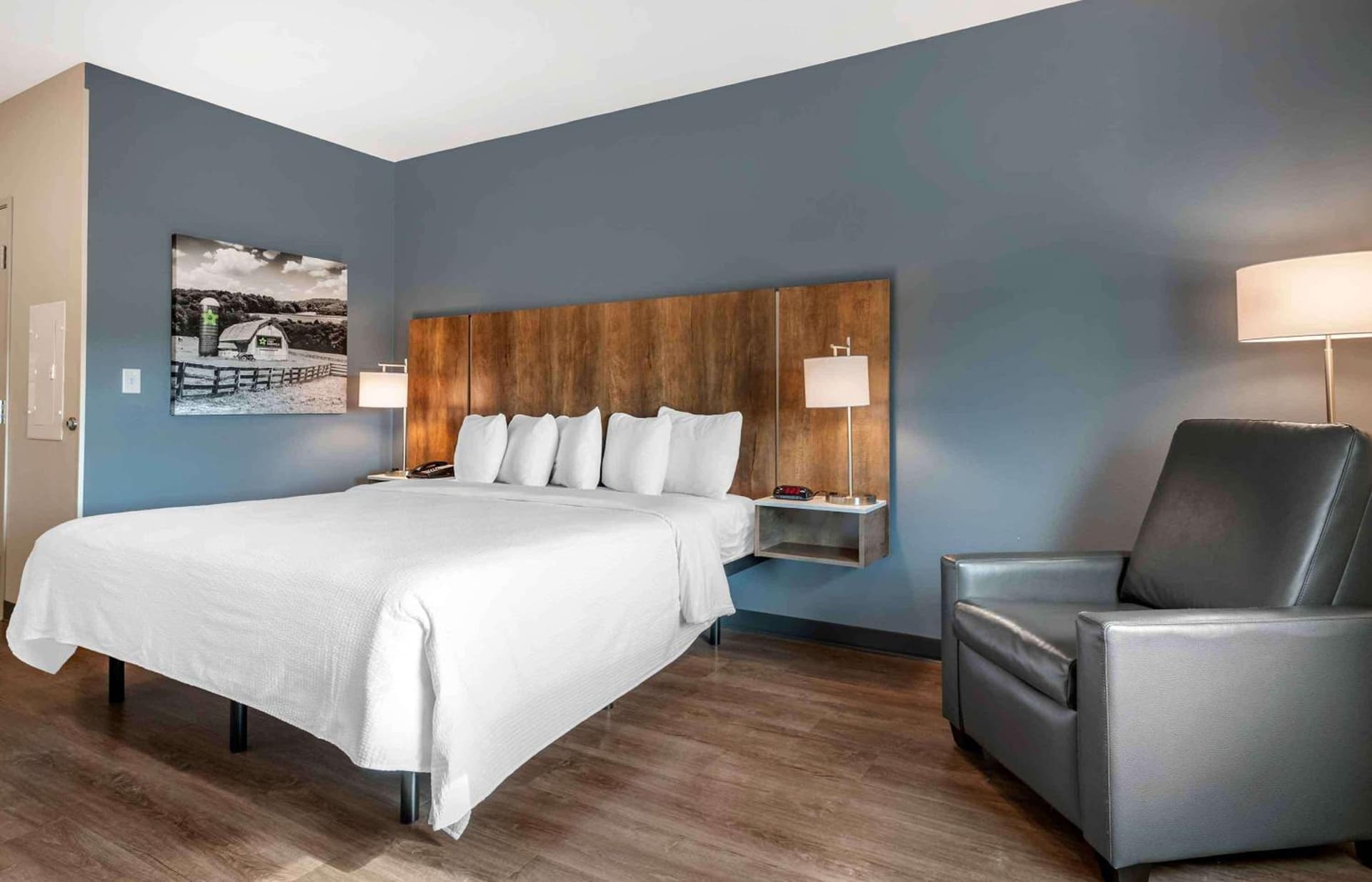 Extended Stay America Premier Suites - Tampa - Fairgrounds - Casino gallery photo in Tampa, FL — image 61