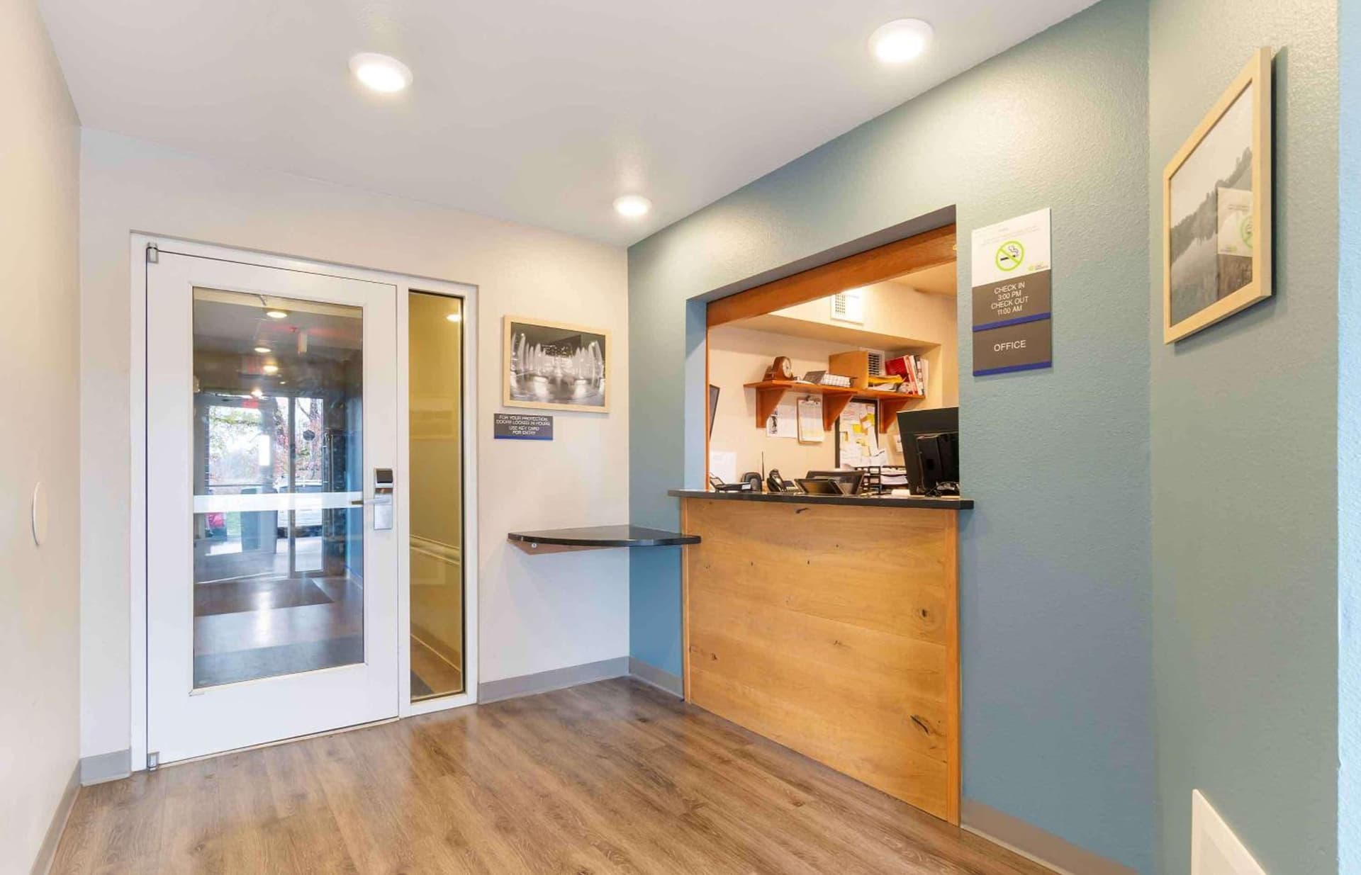 Extended Stay America Select Suites - Kansas City - Stadium gallery photo in Independence, MO — image 13