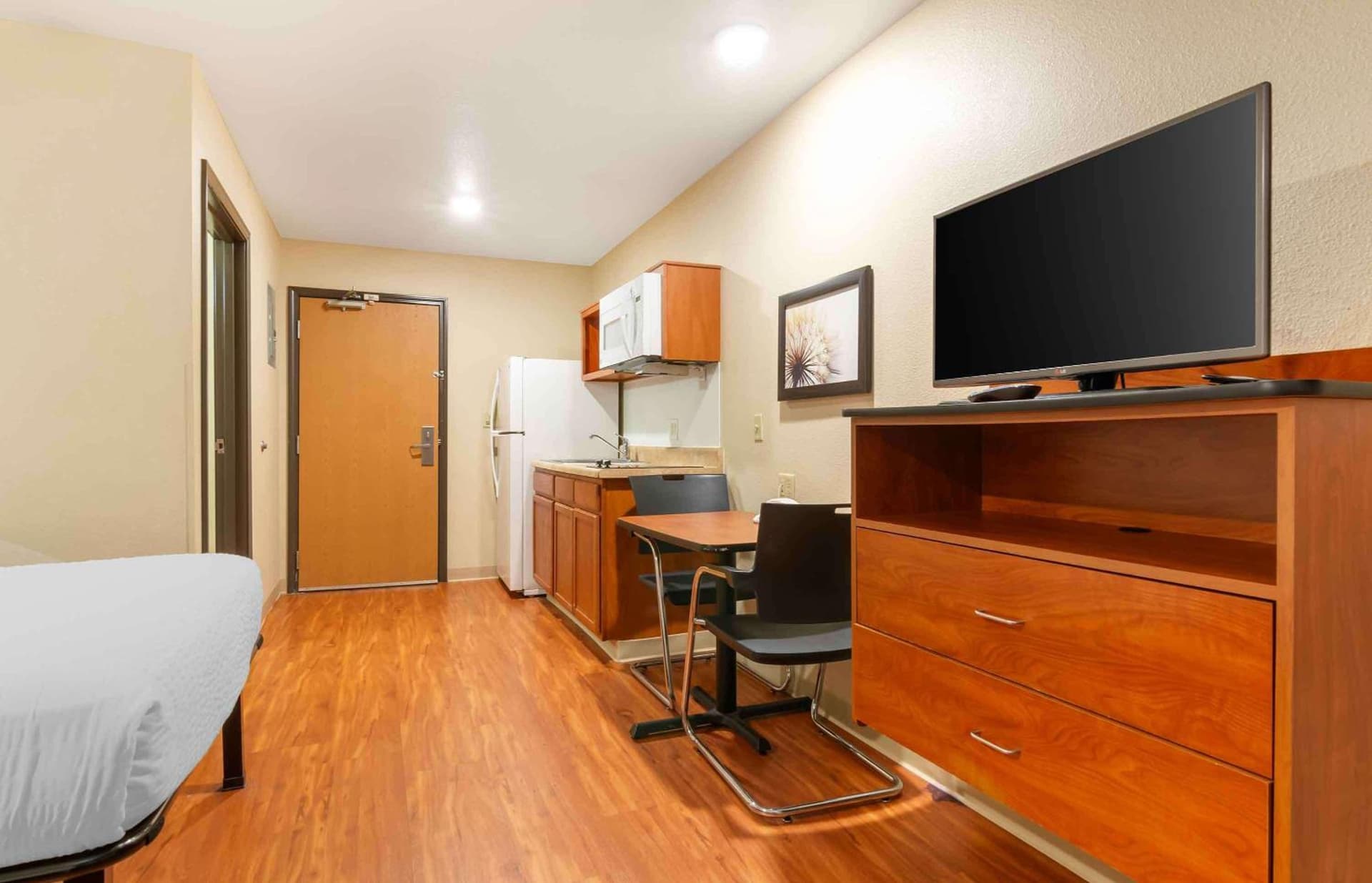 Extended Stay America Select Suites - Kansas City - Stadium gallery photo in Independence, MO — image 22