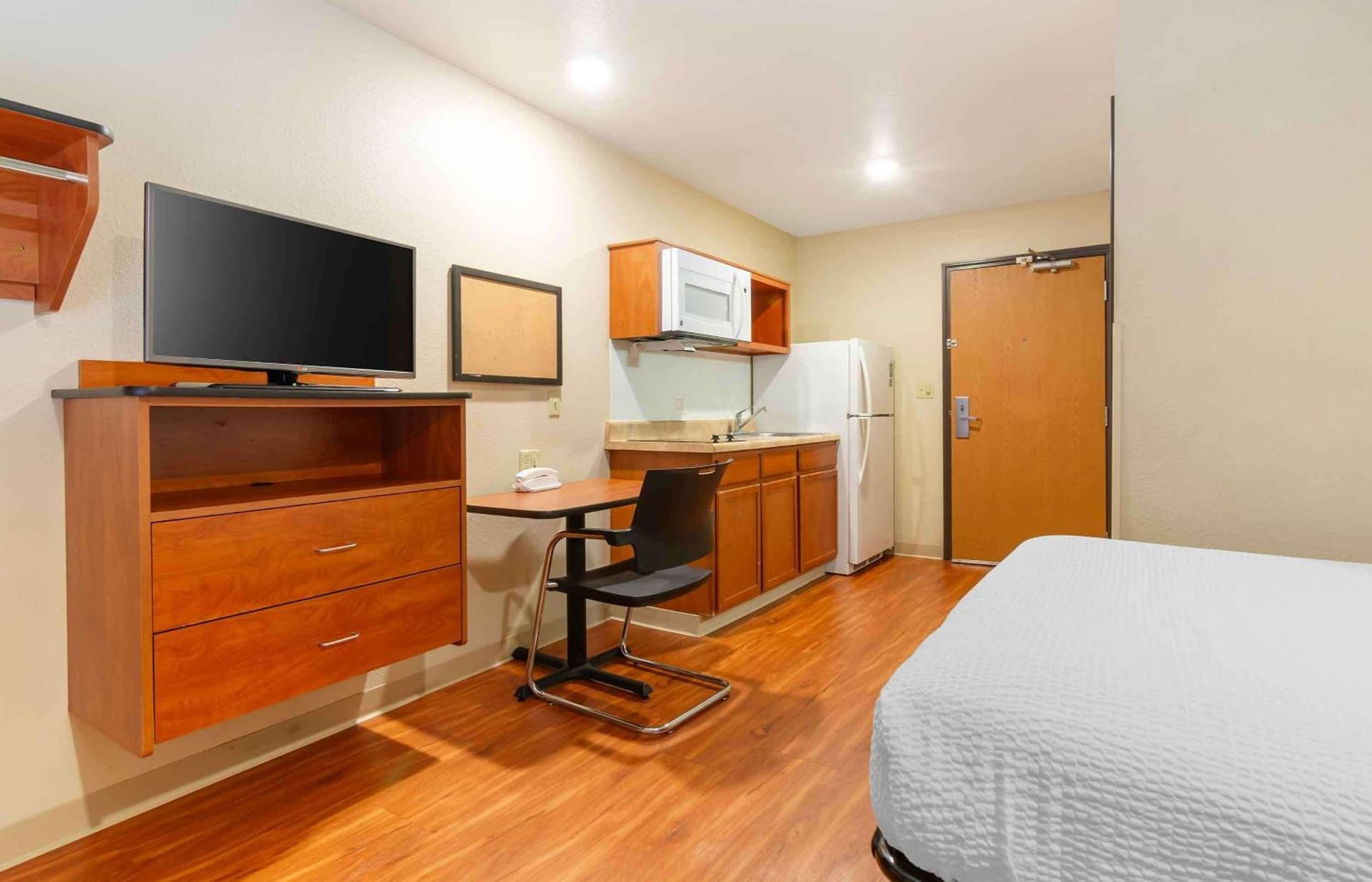 Extended Stay America Select Suites - Kansas City - Stadium gallery photo in Independence, MO — image 31