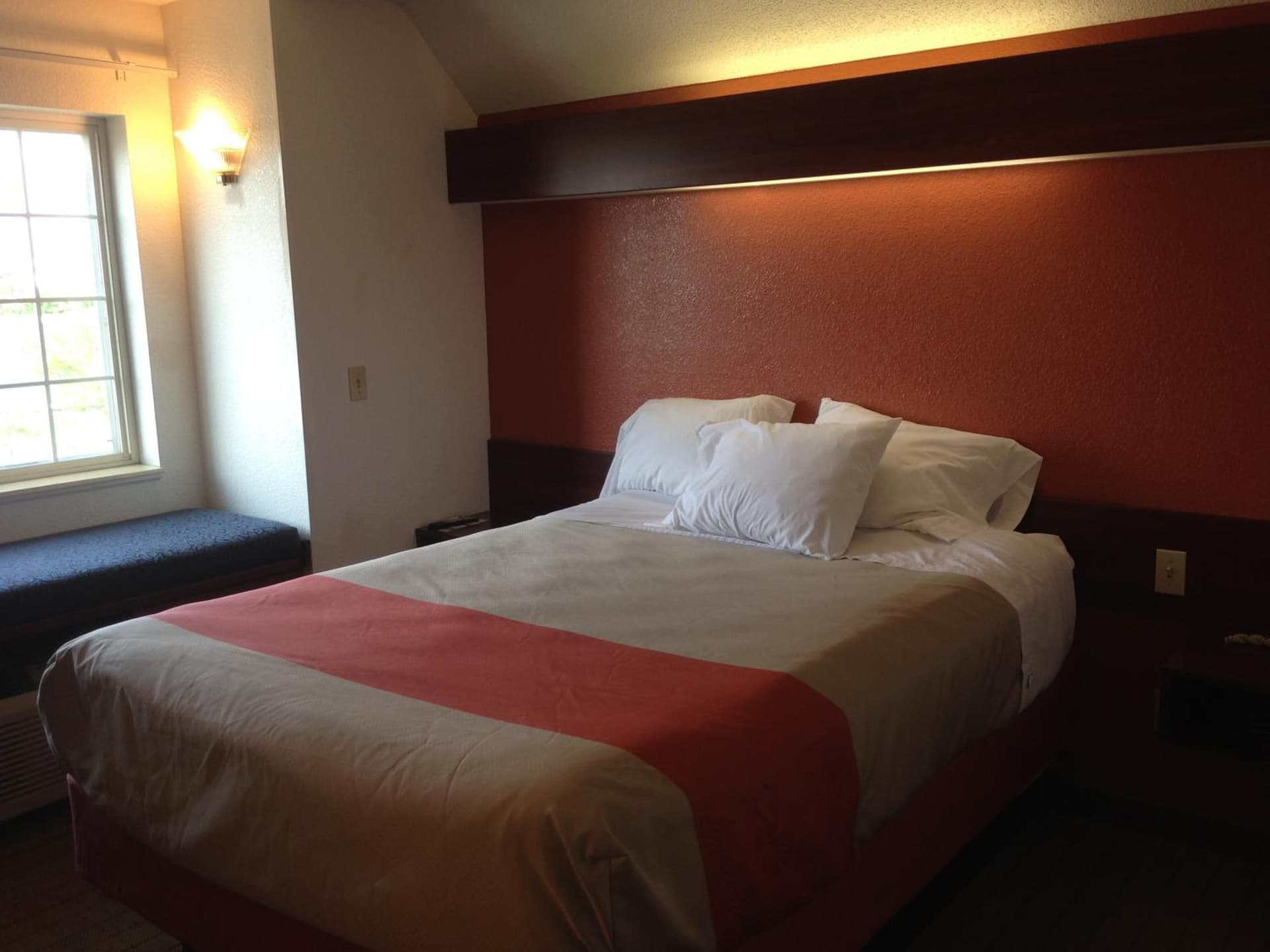 Motel 6-Olathe, KS gallery photo in Olathe, KS — image 6