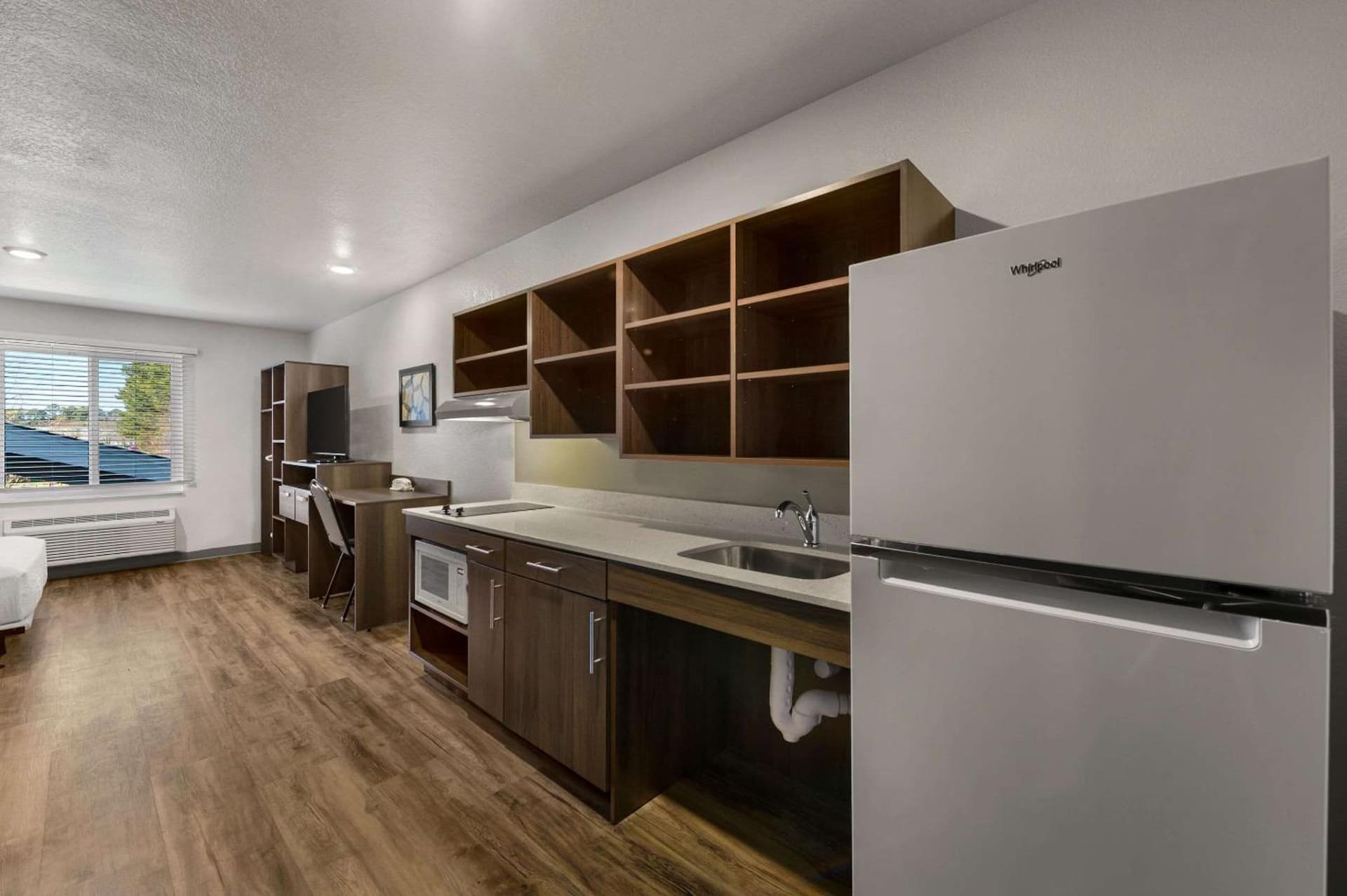 WoodSpring Suites Yorktown Newport News gallery photo in Newport News, VA — image 13