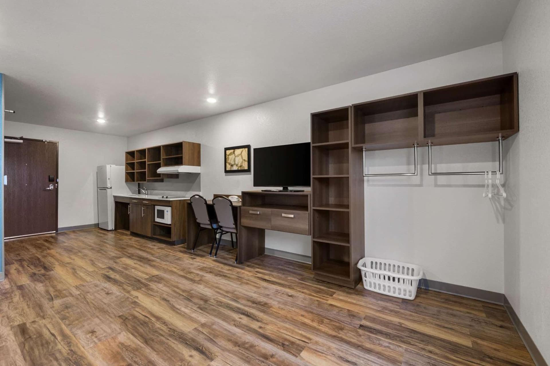 WoodSpring Suites Yorktown Newport News gallery photo in Newport News, VA — image 14