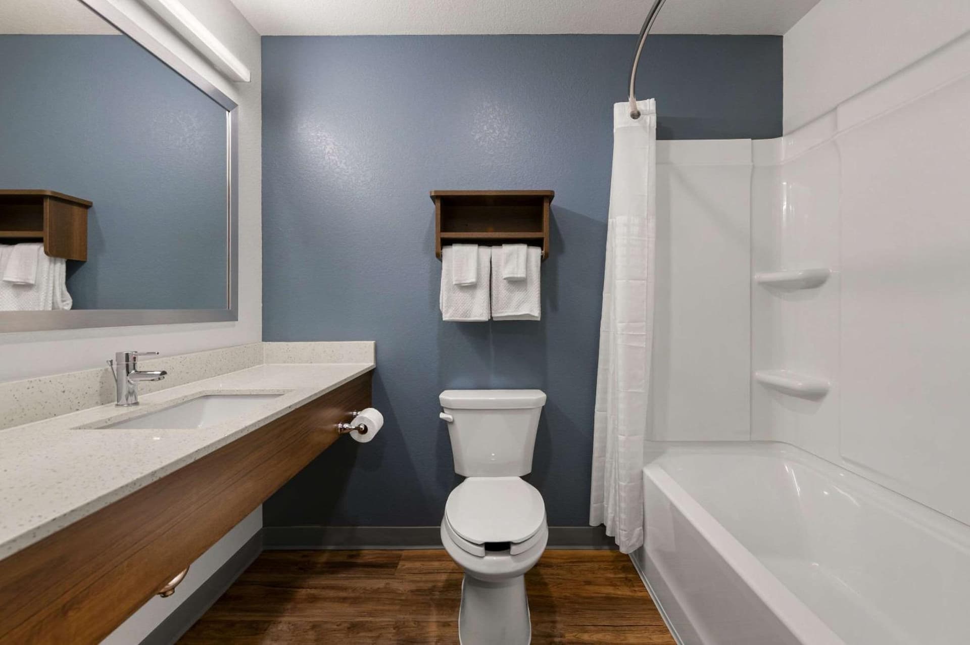 WoodSpring Suites Yorktown Newport News gallery photo in Newport News, VA — image 10