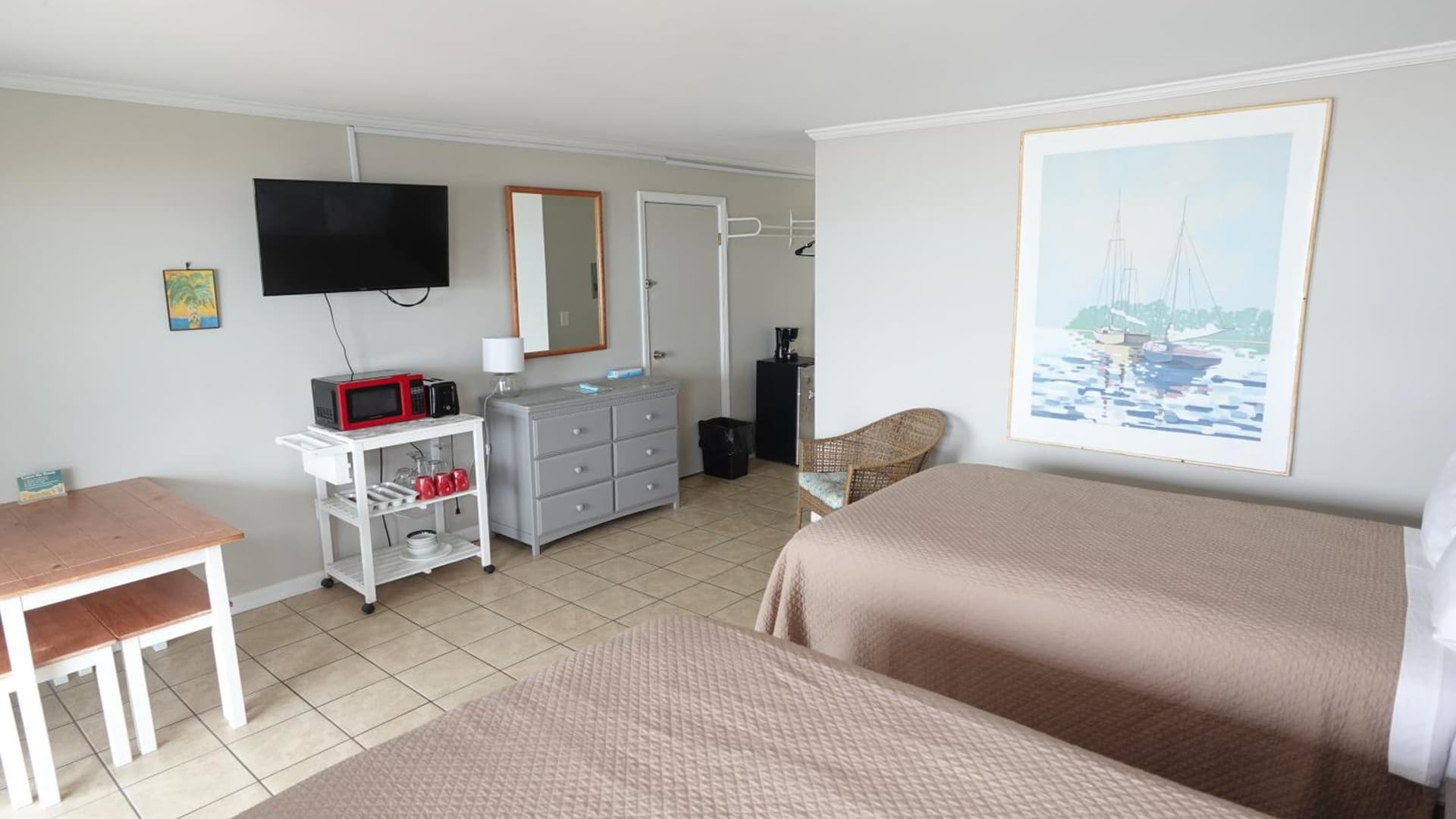 Sea Vista Motel property views in Topsail Beach, NC — gallery photo 3