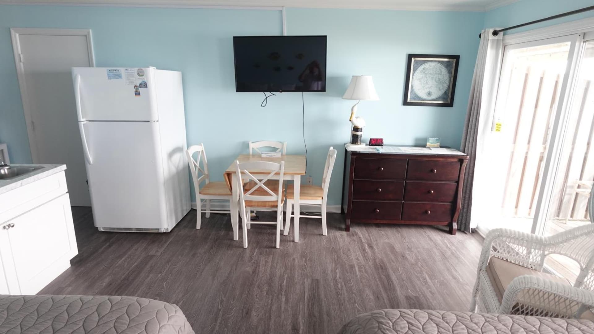 Sea Vista Motel gallery photo in Topsail Beach, NC — image 39