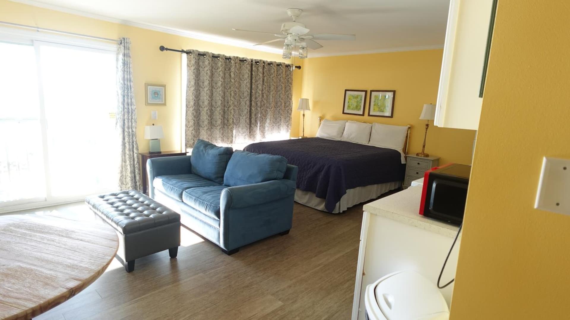 Sea Vista Motel gallery photo in Topsail Beach, NC — image 46