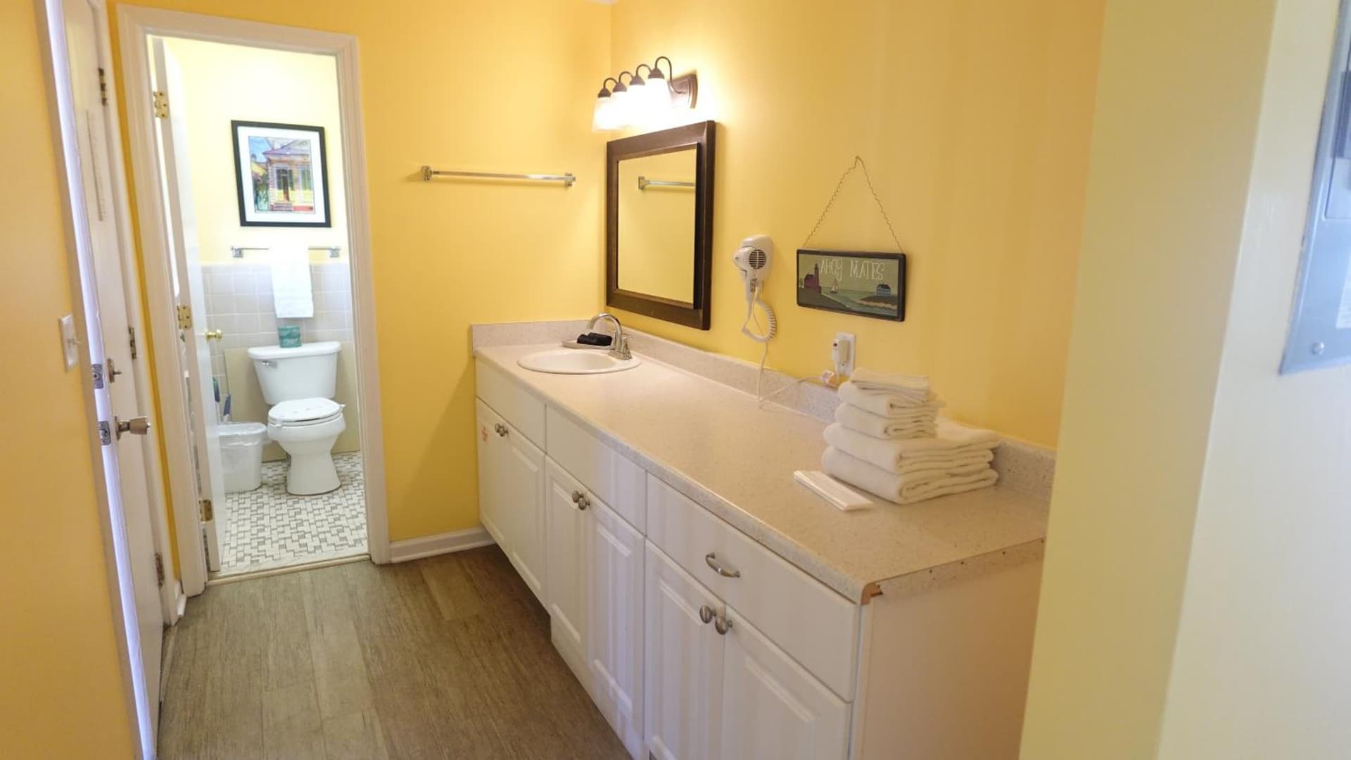 Sea Vista Motel gallery photo in Topsail Beach, NC — image 95