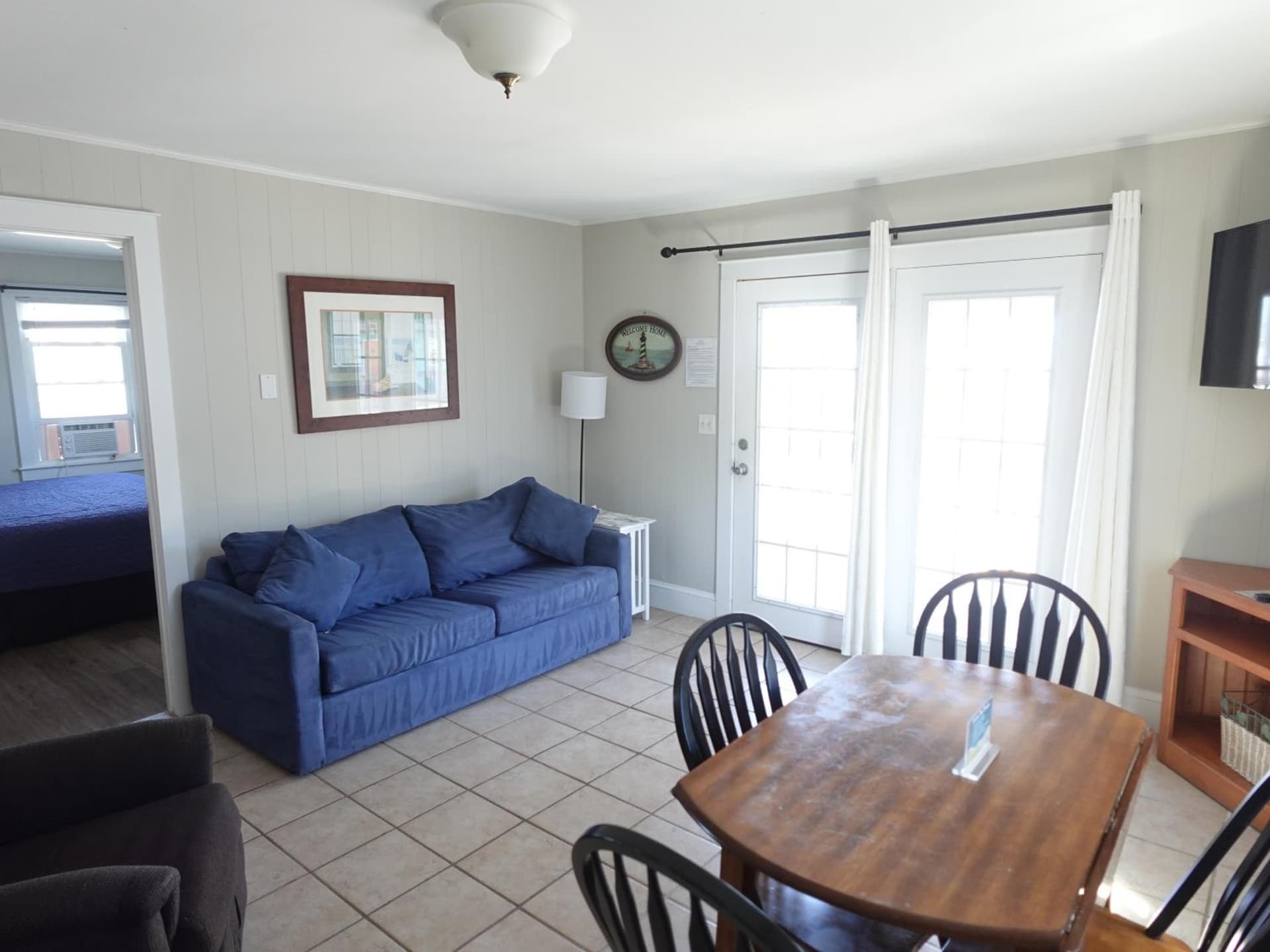 Sea Vista Motel gallery photo in Topsail Beach, NC — image 109