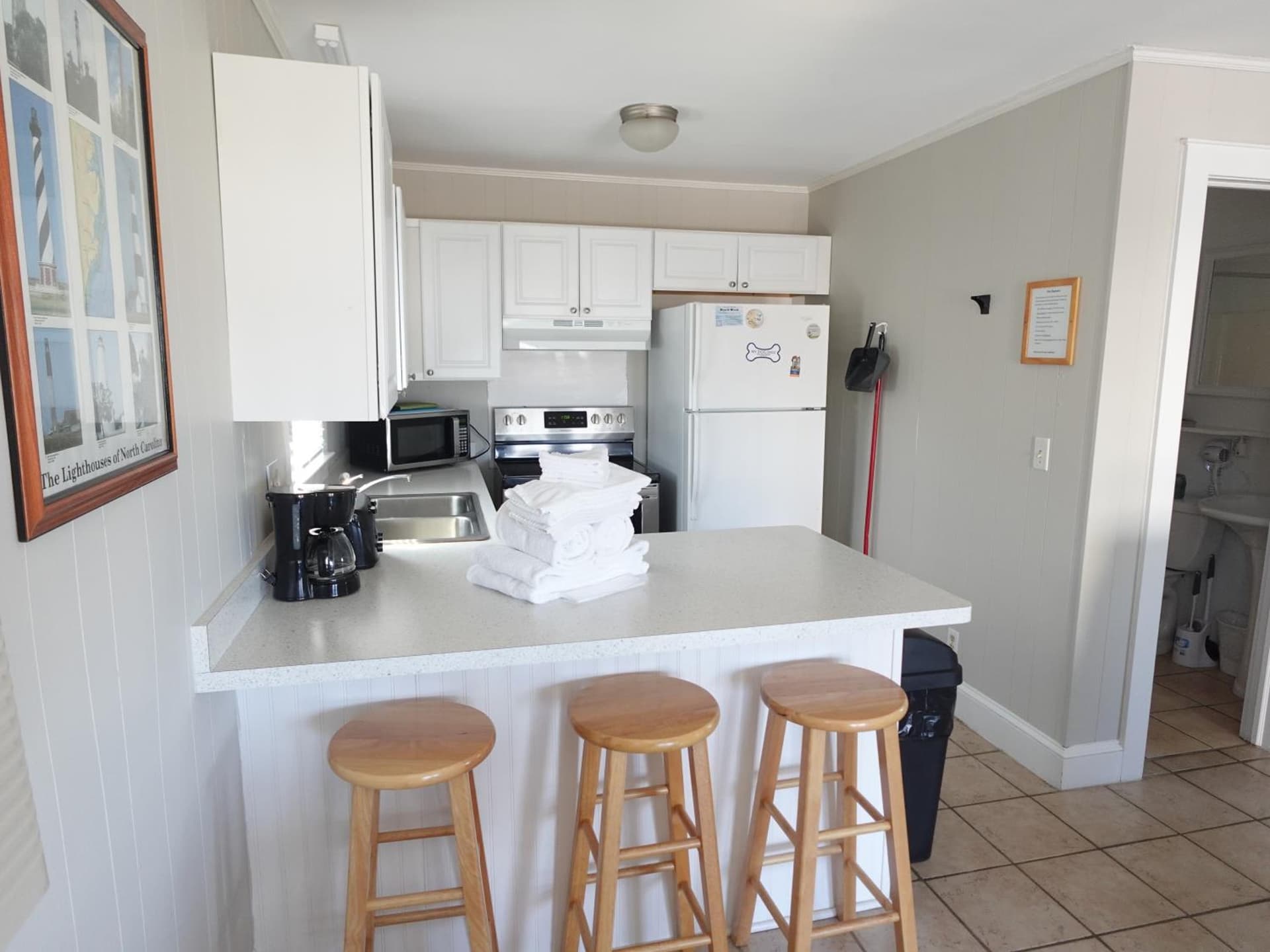 Sea Vista Motel gallery photo in Topsail Beach, NC — image 225