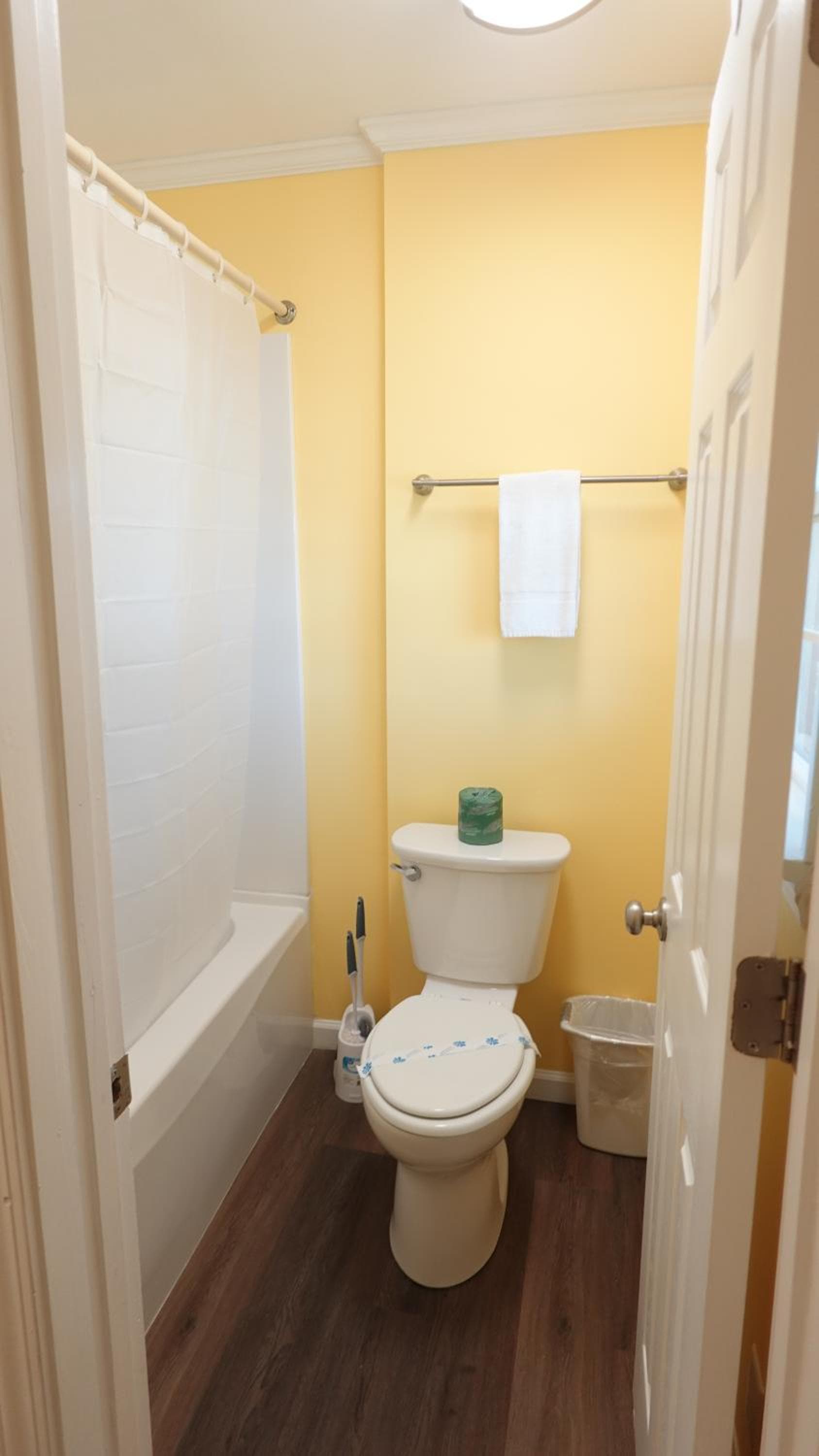 Sea Vista Motel gallery photo in Topsail Beach, NC — image 205