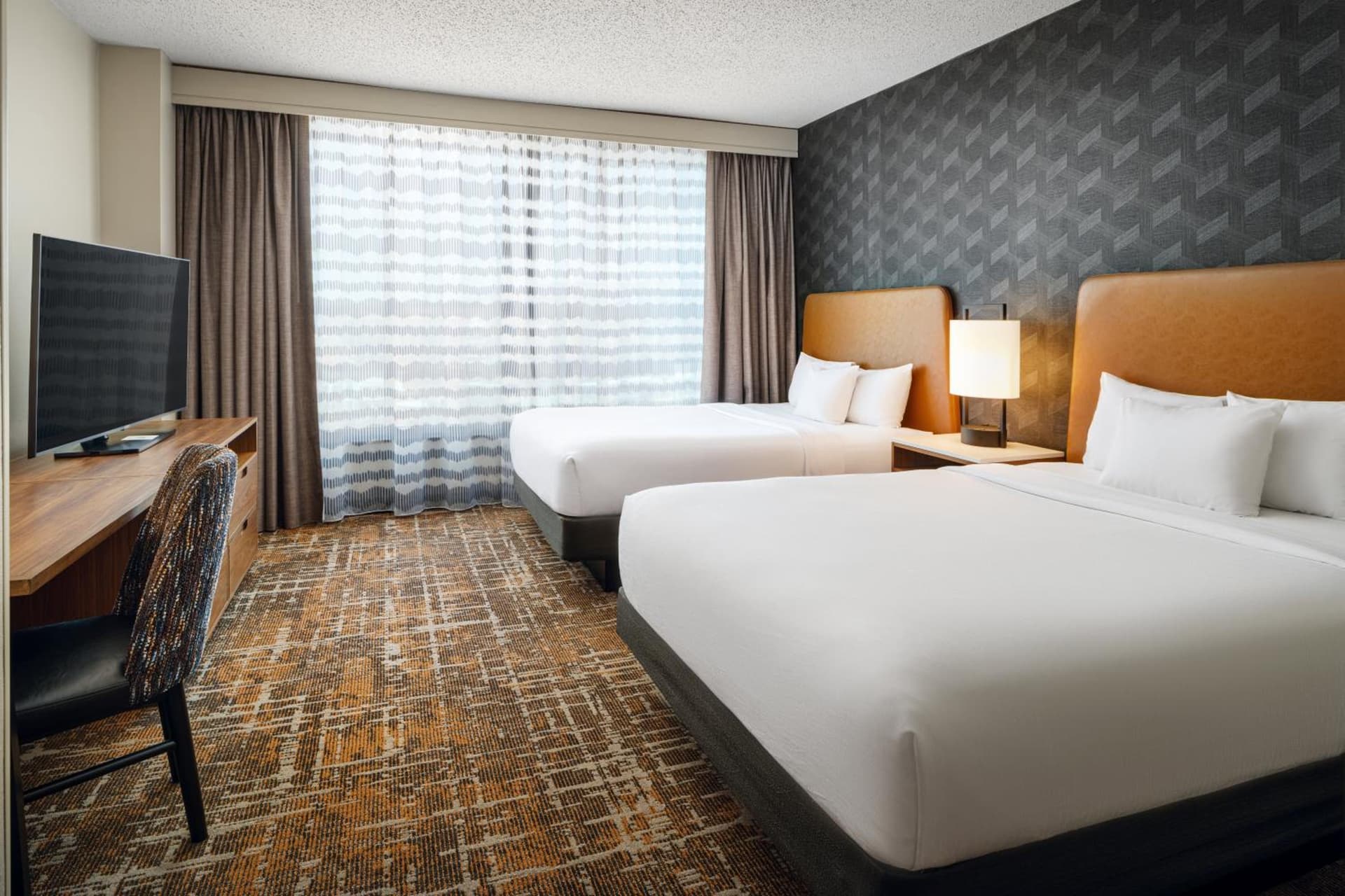 Embassy Suites Huntsville gallery photo in Huntsville, AL — image 35