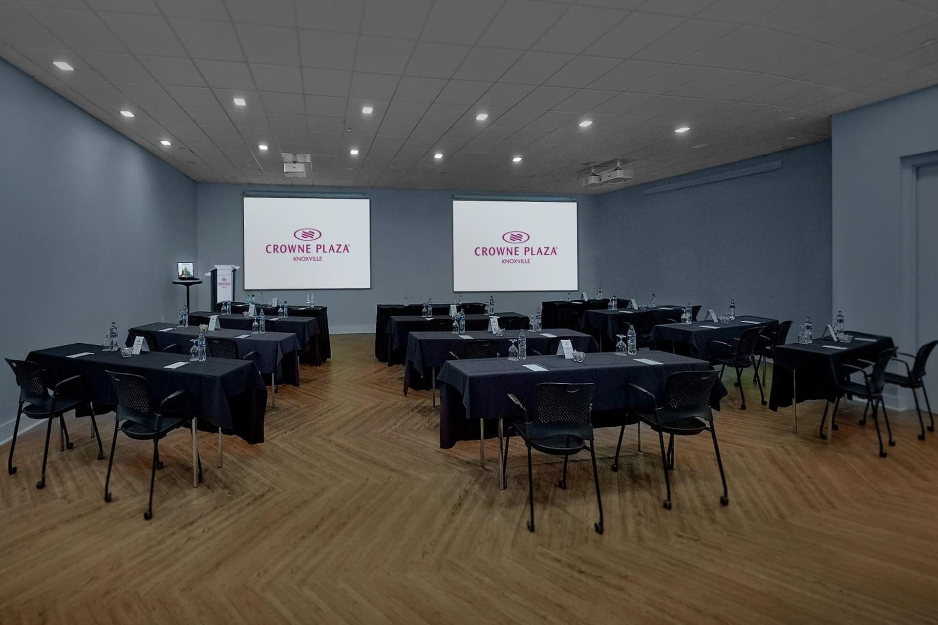 Crowne Plaza Knoxville Downtown University by IHG gallery photo in Knoxville, TN — image 93