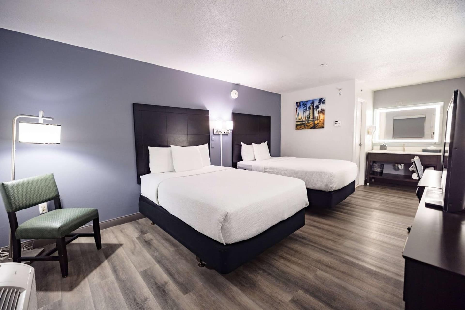 La Quinta Inn by Wyndham Tampa Near Busch Gardens gallery photo in Tampa, FL — image 23