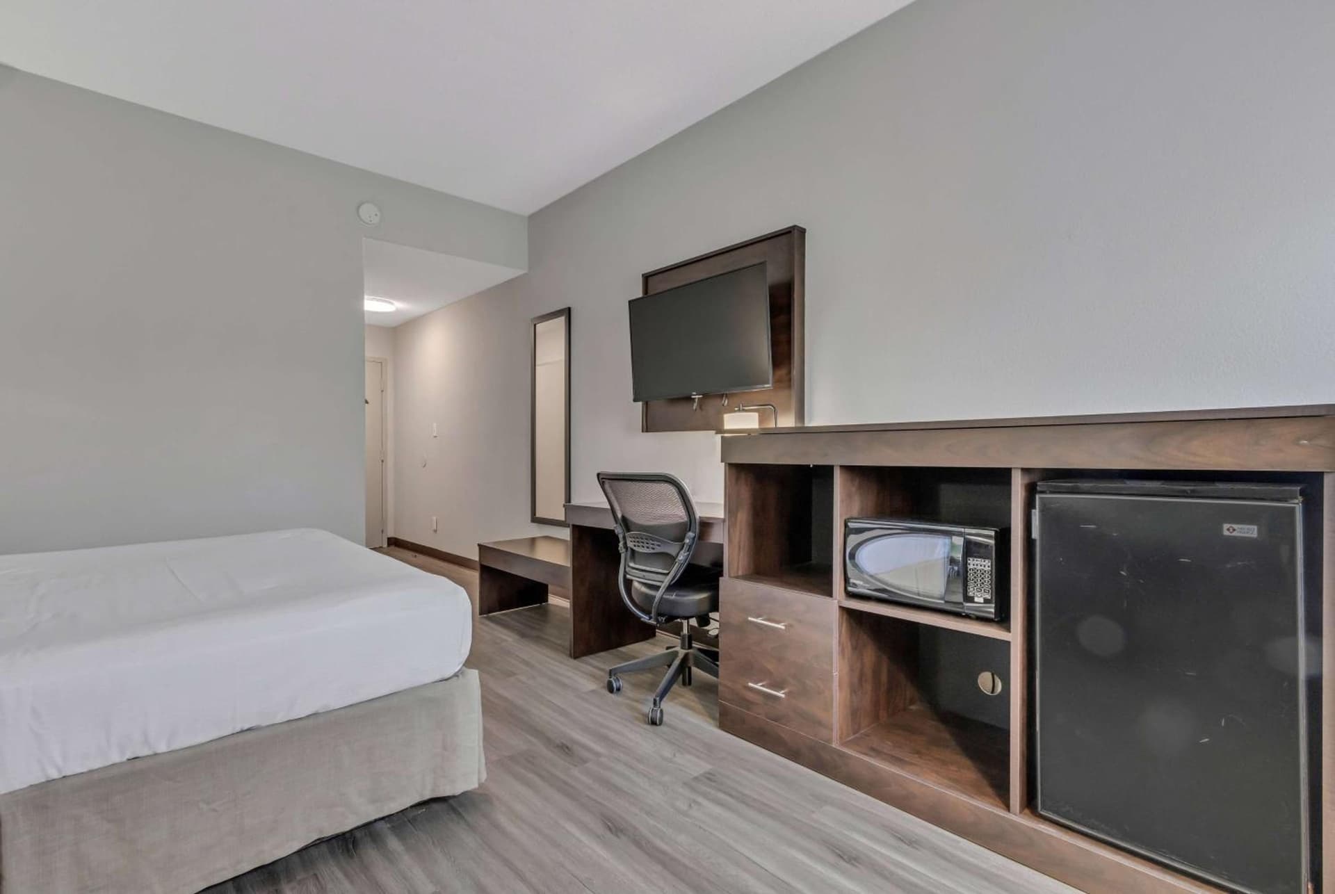 Baymont by Wyndham N Myrtle Beach - Park & Sports Complex Area gallery photo in Myrtle Beach, SC — image 59