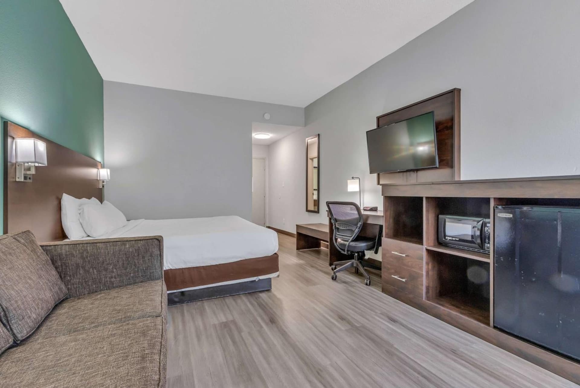 Baymont by Wyndham N Myrtle Beach - Park & Sports Complex Area gallery photo in Myrtle Beach, SC — image 60