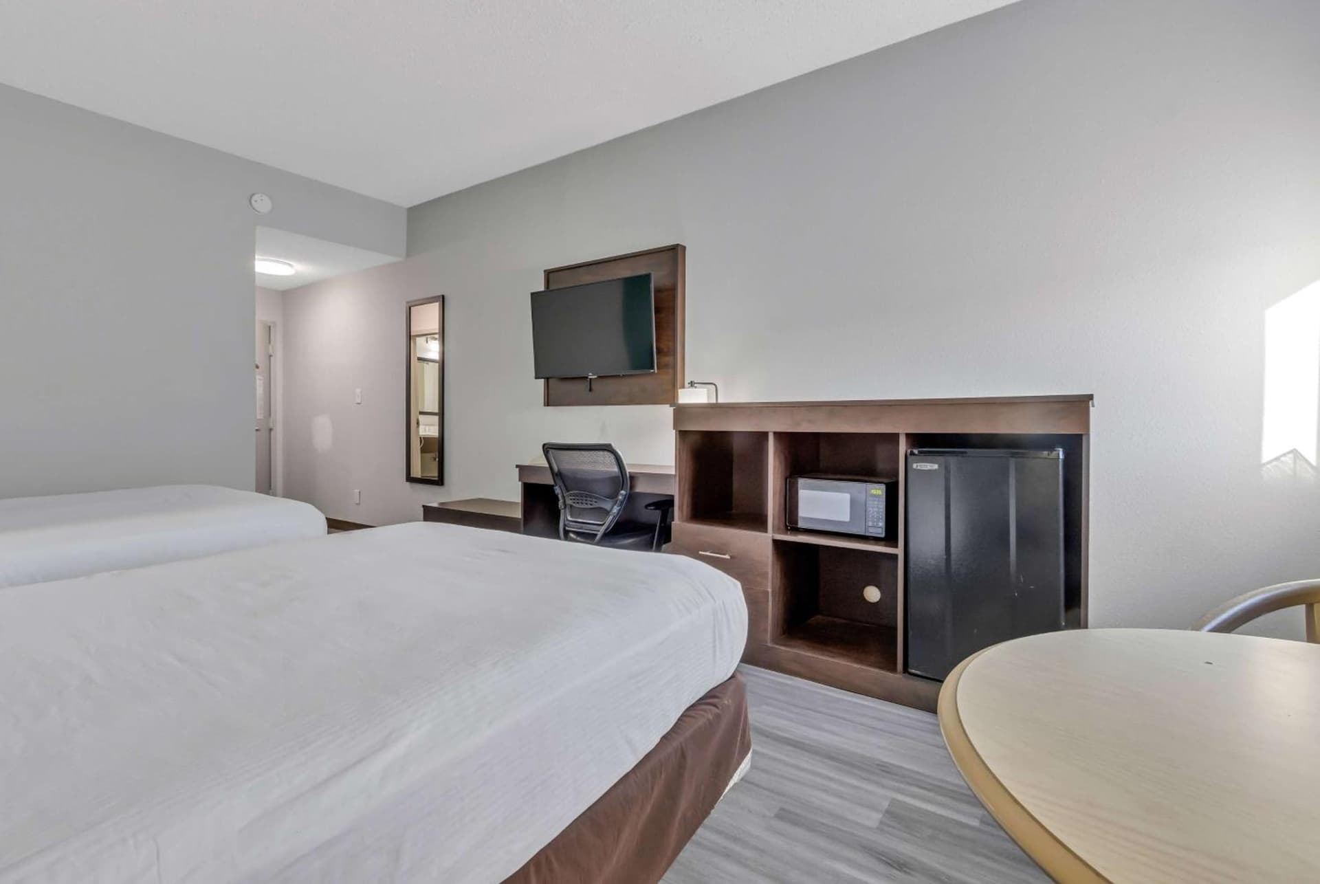Baymont by Wyndham N Myrtle Beach - Park & Sports Complex Area gallery photo in Myrtle Beach, SC — image 11