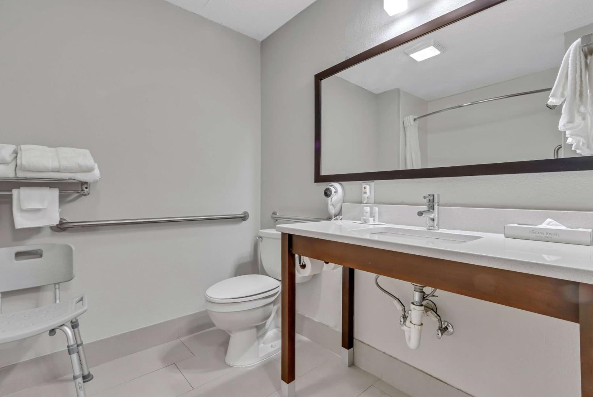 Baymont by Wyndham N Myrtle Beach - Park & Sports Complex Area gallery photo in Myrtle Beach, SC — image 19