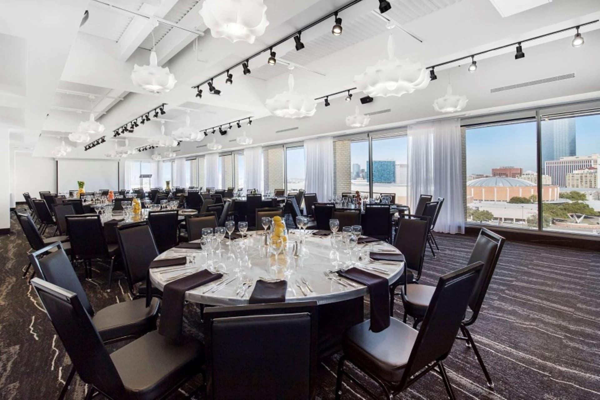 Lorenzo Hotel Dallas, Tapestry Collection by Hilton gallery photo in Dallas, TX — image 93