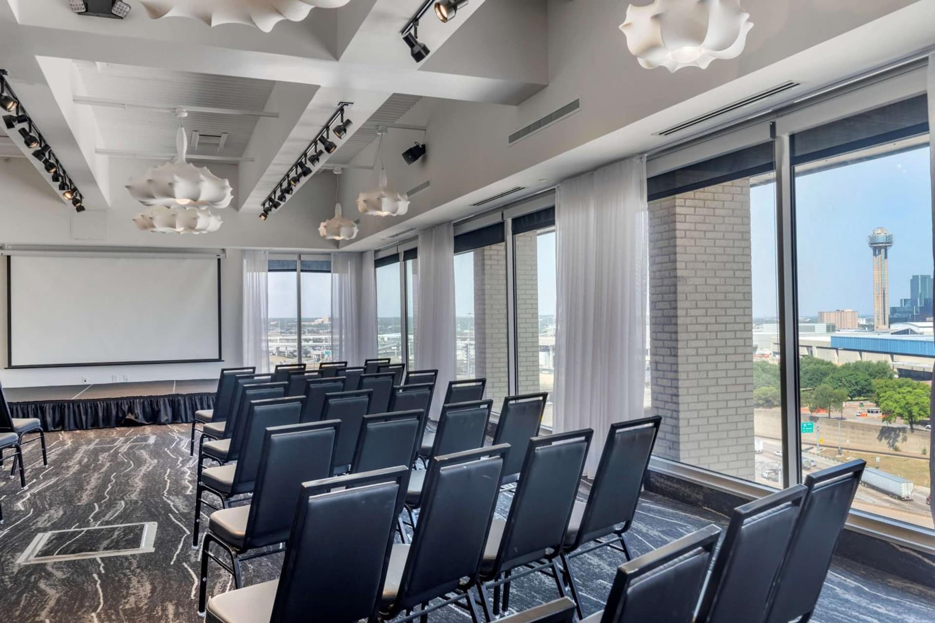 Lorenzo Hotel Dallas, Tapestry Collection by Hilton gallery photo in Dallas, TX — image 34