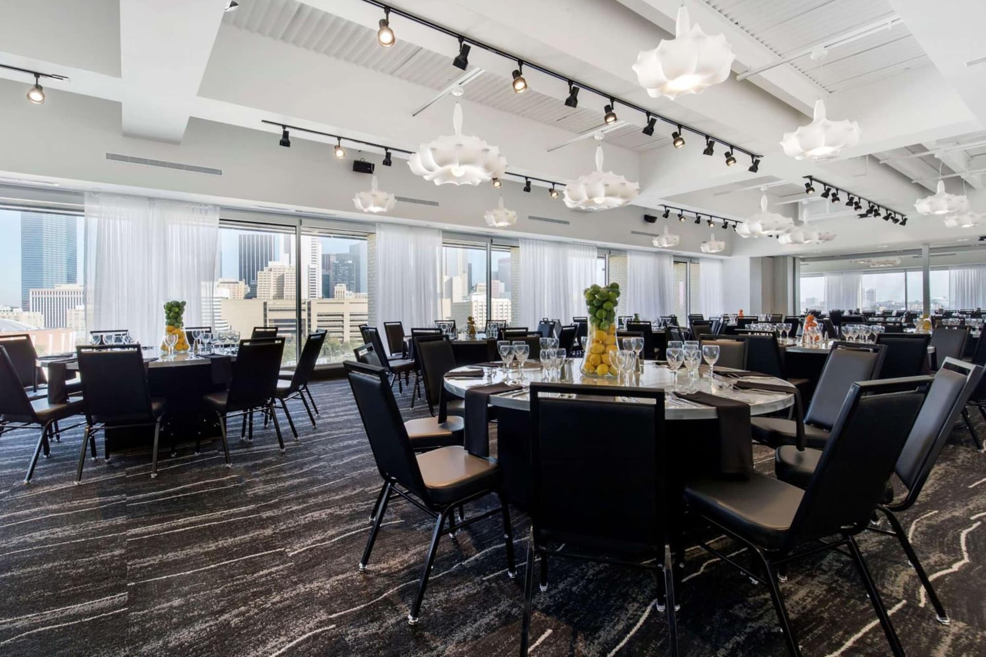 Lorenzo Hotel Dallas, Tapestry Collection by Hilton gallery photo in Dallas, TX — image 68