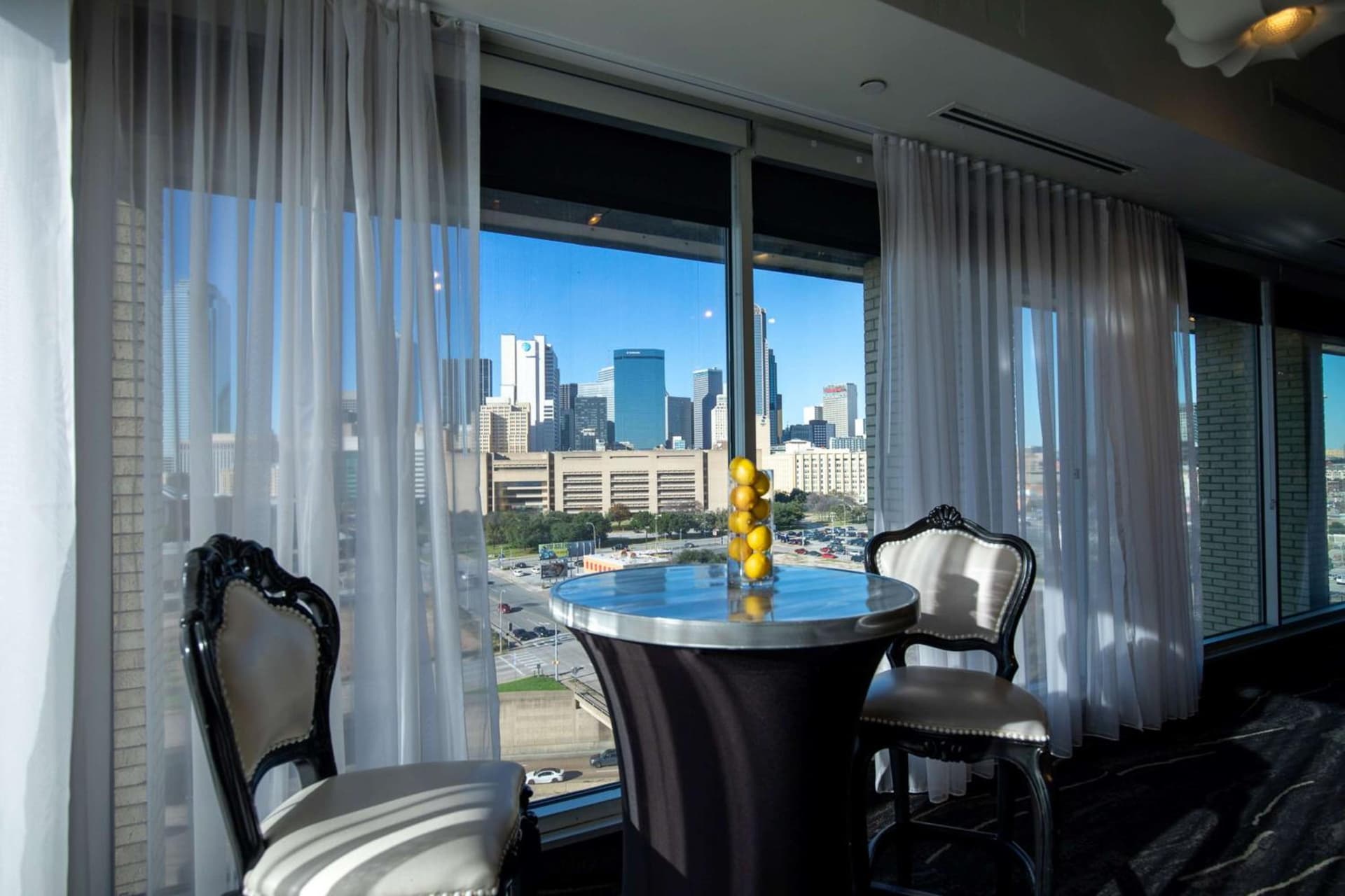 Lorenzo Hotel Dallas, Tapestry Collection by Hilton gallery photo in Dallas, TX — image 12