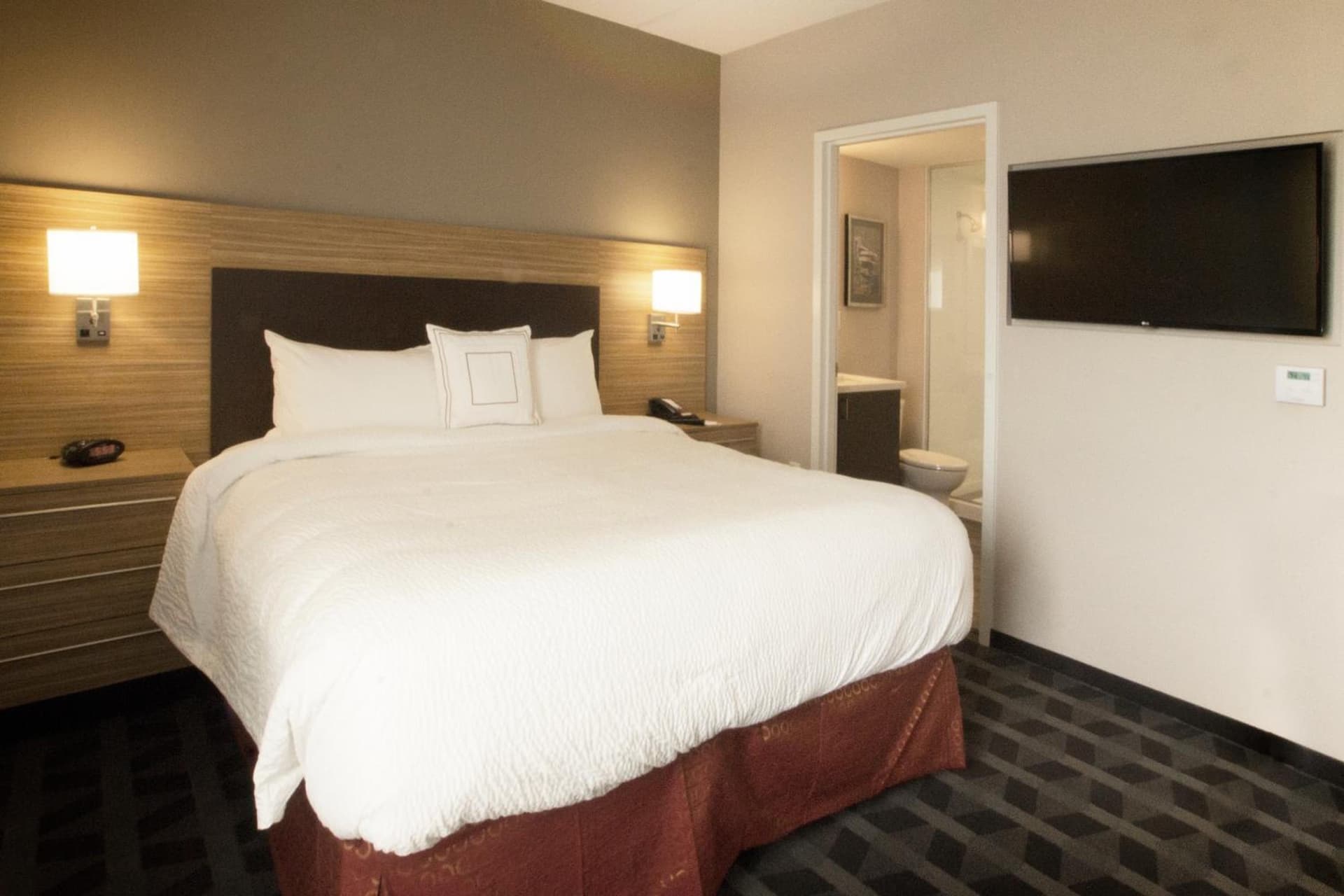 TownePlace Suites by Marriott Pittsburgh Cranberry Township property views in Cranberry Township — gallery photo 3