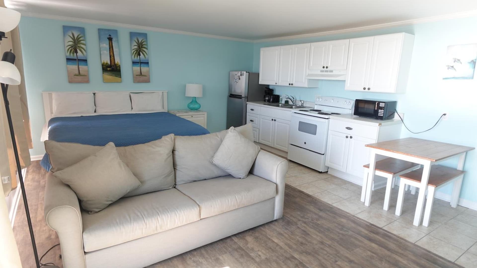 Sea Vista Motel gallery photo in Topsail Beach, NC — image 47