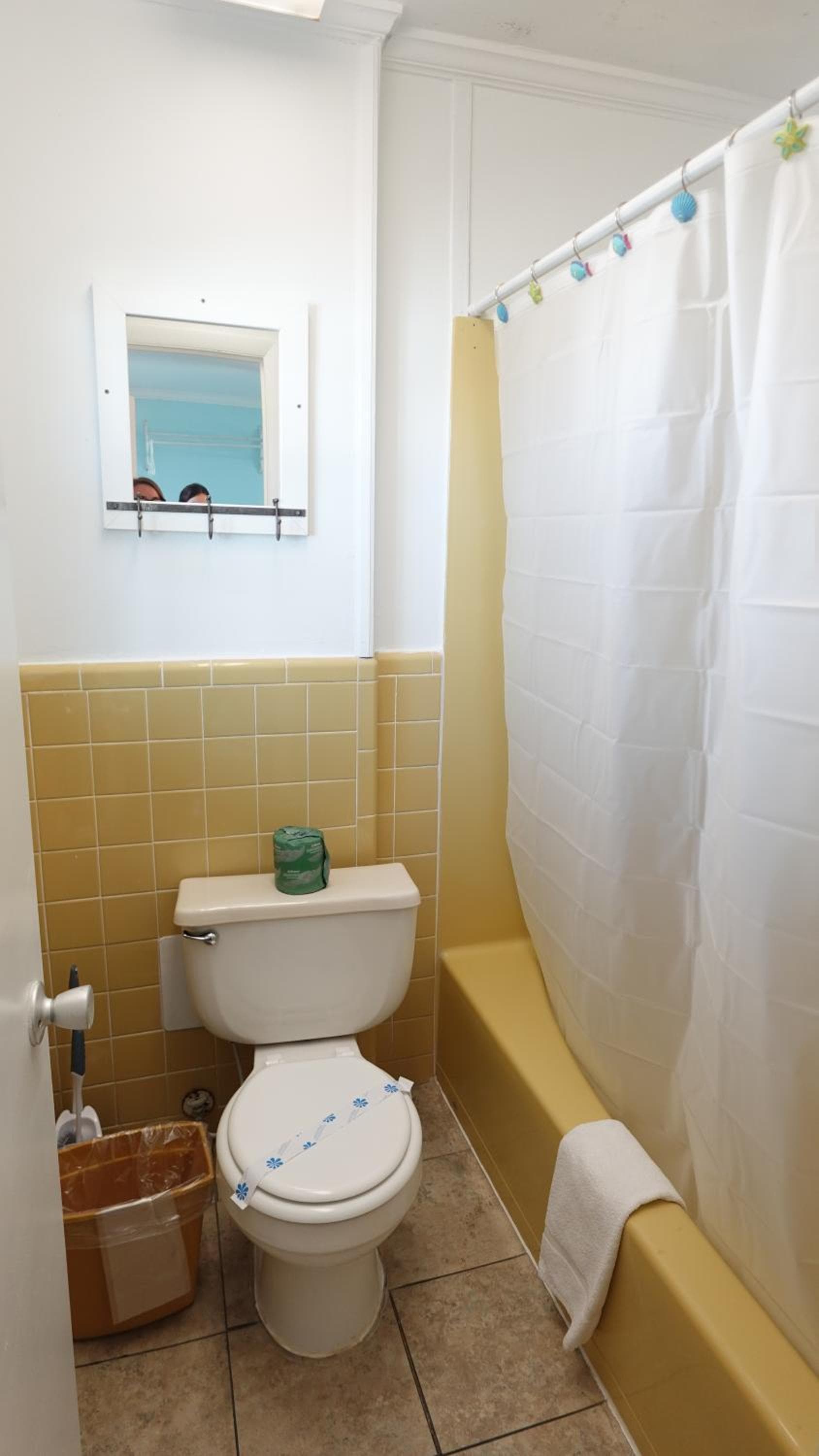 Sea Vista Motel gallery photo in Topsail Beach, NC — image 158