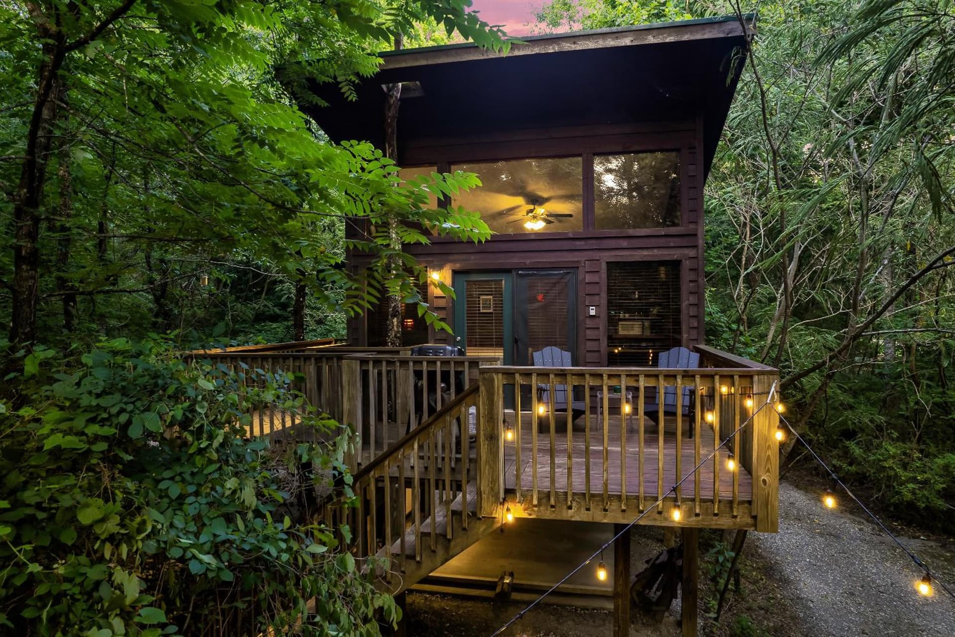 Rivers Edge Treehouses — hotel in Robbinsville, North Carolina