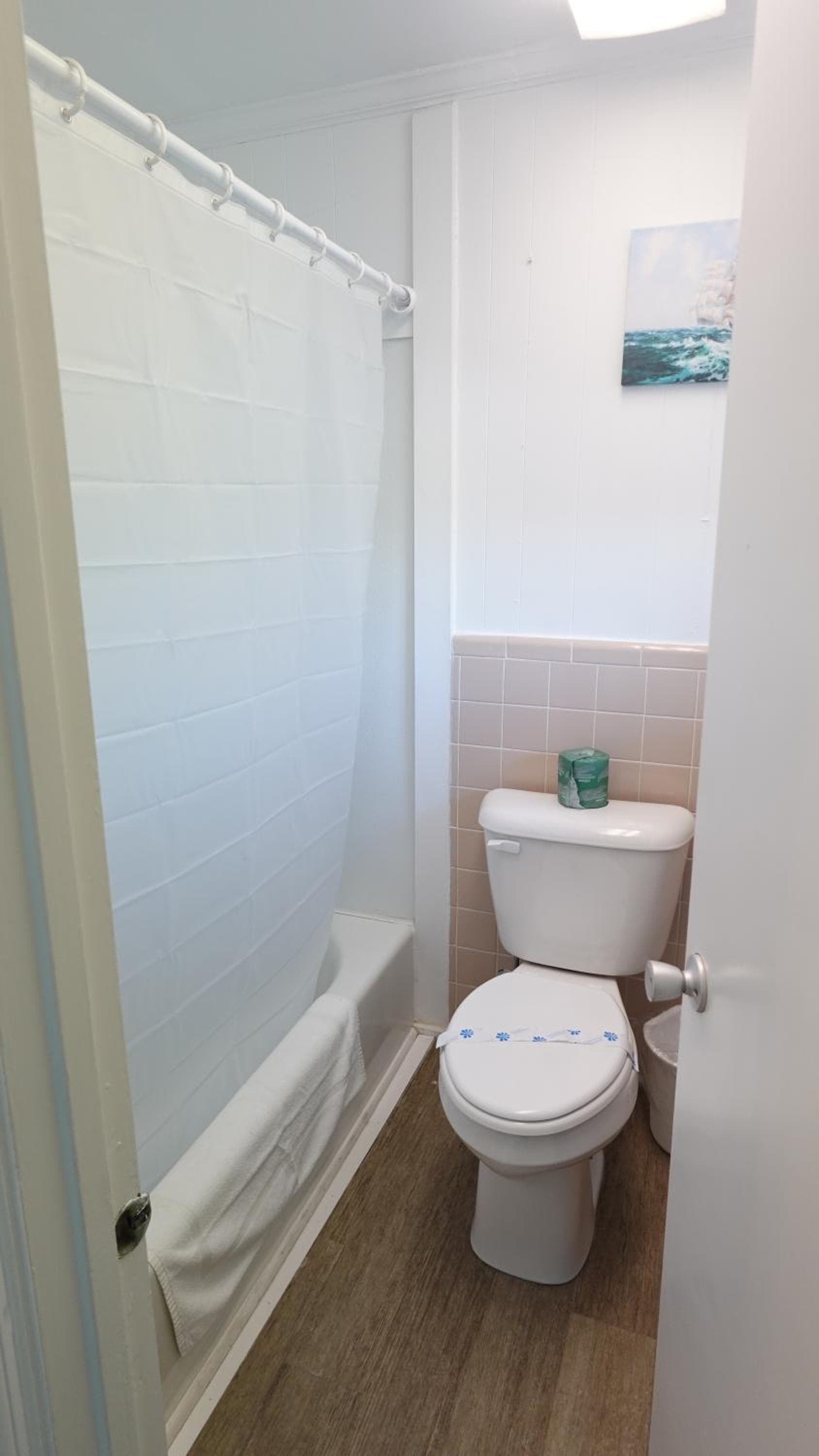 Sea Vista Motel gallery photo in Topsail Beach, NC — image 138