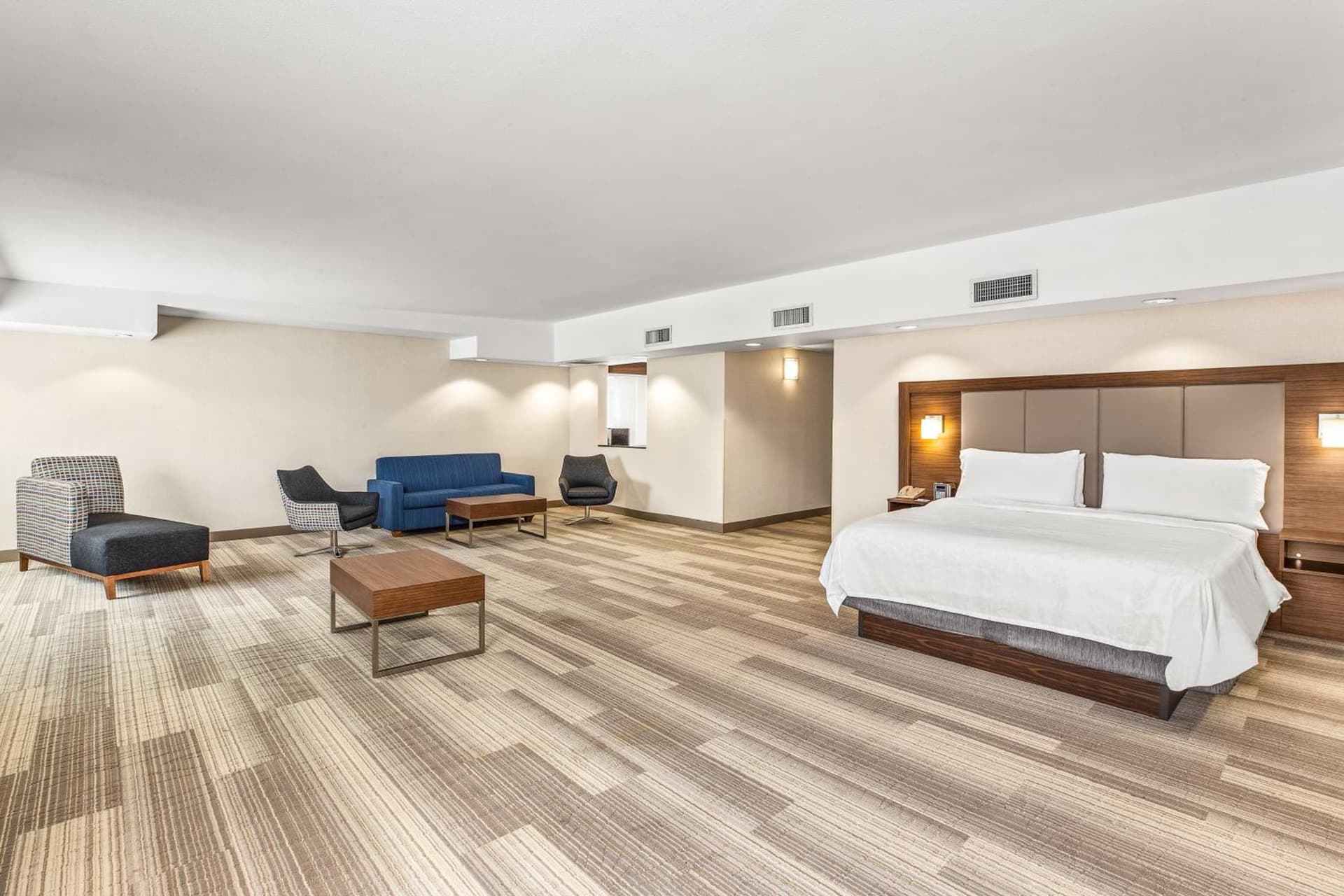 Holiday Inn Express & Suites Tacoma by IHG gallery photo in Tacoma, WA — image 13