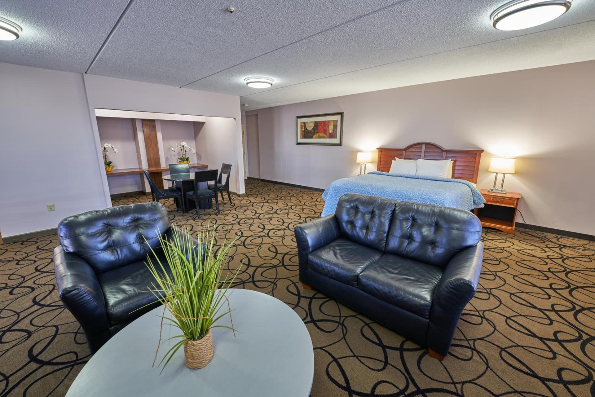 Seaport Resort and Marina gallery photo in Fairhaven — image 10
