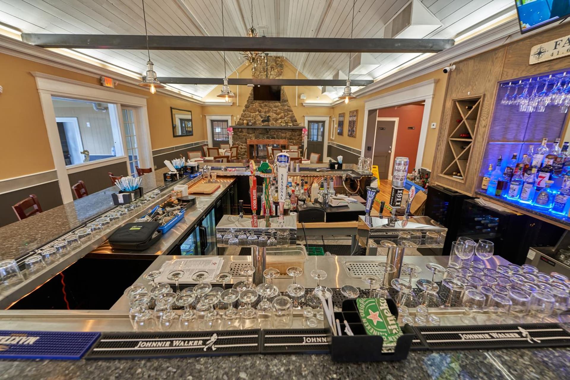 Seaport Resort and Marina gallery photo in Fairhaven — image 9