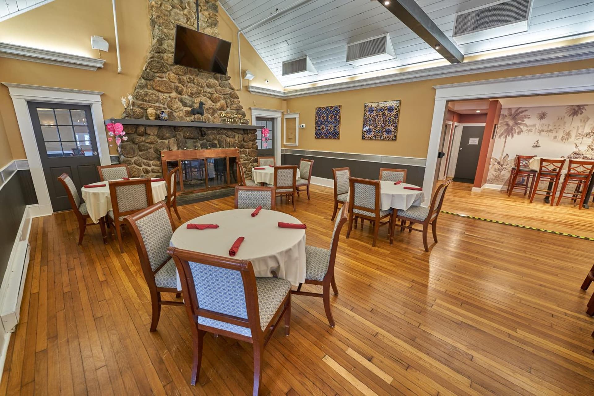 Seaport Resort and Marina gallery photo in Fairhaven — image 41