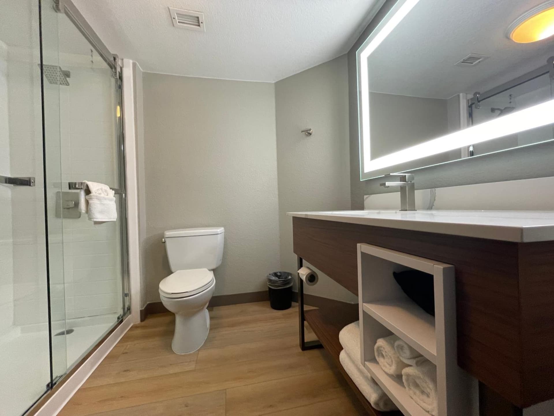 La Quinta by Wyndham Dallas DFW Airport North gallery photo in Irving, TX — image 52