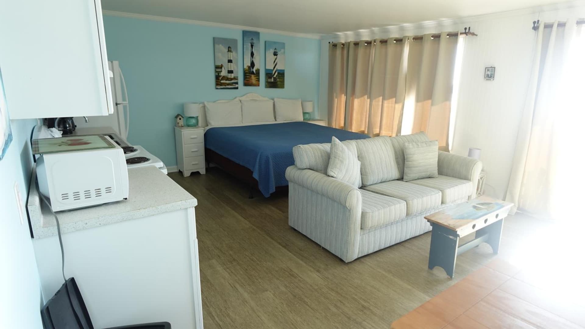 Sea Vista Motel gallery photo in Topsail Beach, NC — image 168