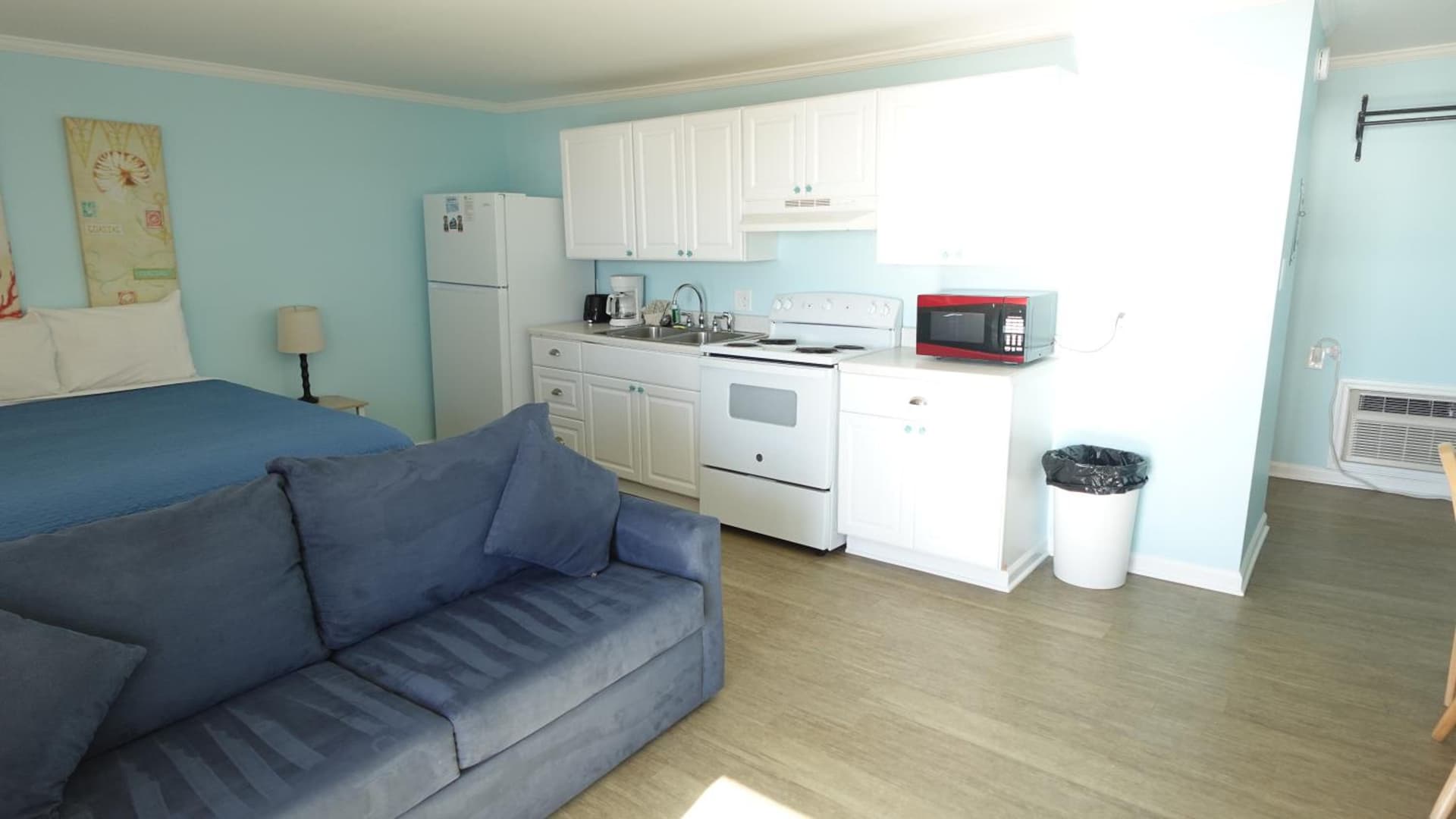 Sea Vista Motel gallery photo in Topsail Beach, NC — image 23