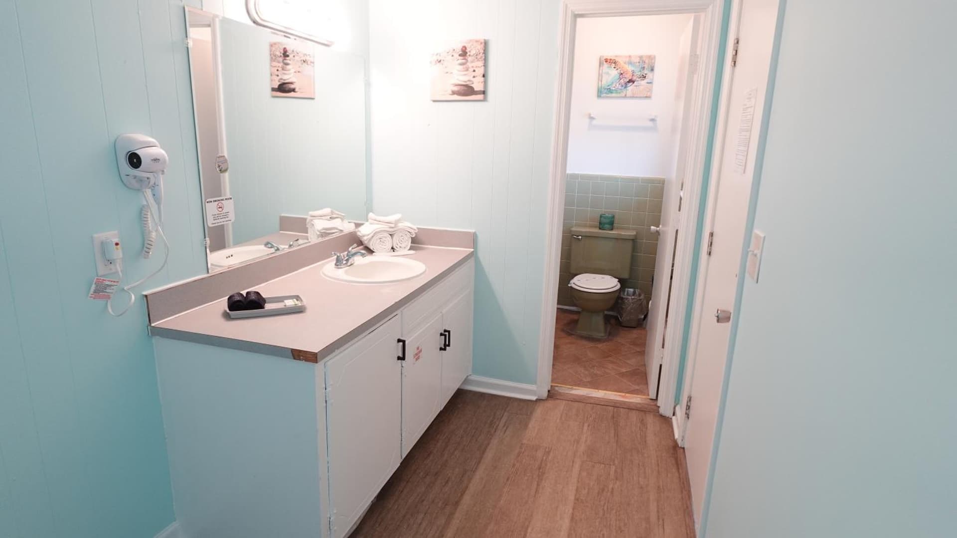 Sea Vista Motel gallery photo in Topsail Beach, NC — image 7