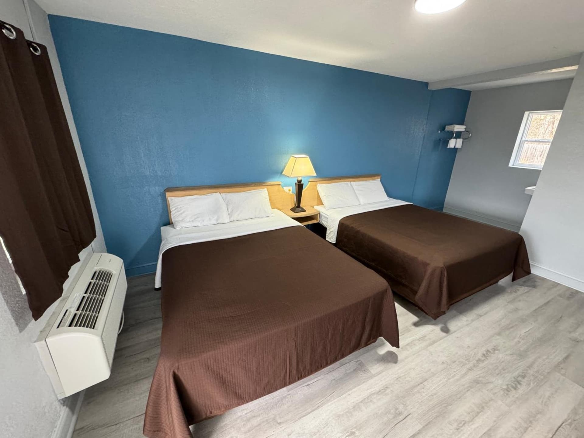 Budget Inn property views in Thomasville, NC — gallery photo 3
