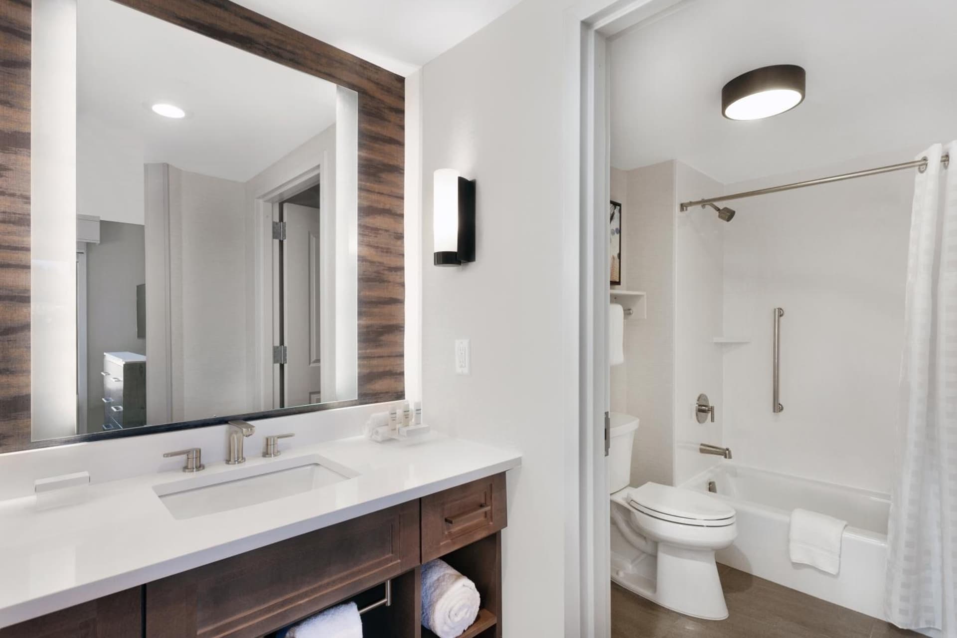 Homewood Suites by Hilton Providence Downtown gallery photo in Providence, RI — image 11