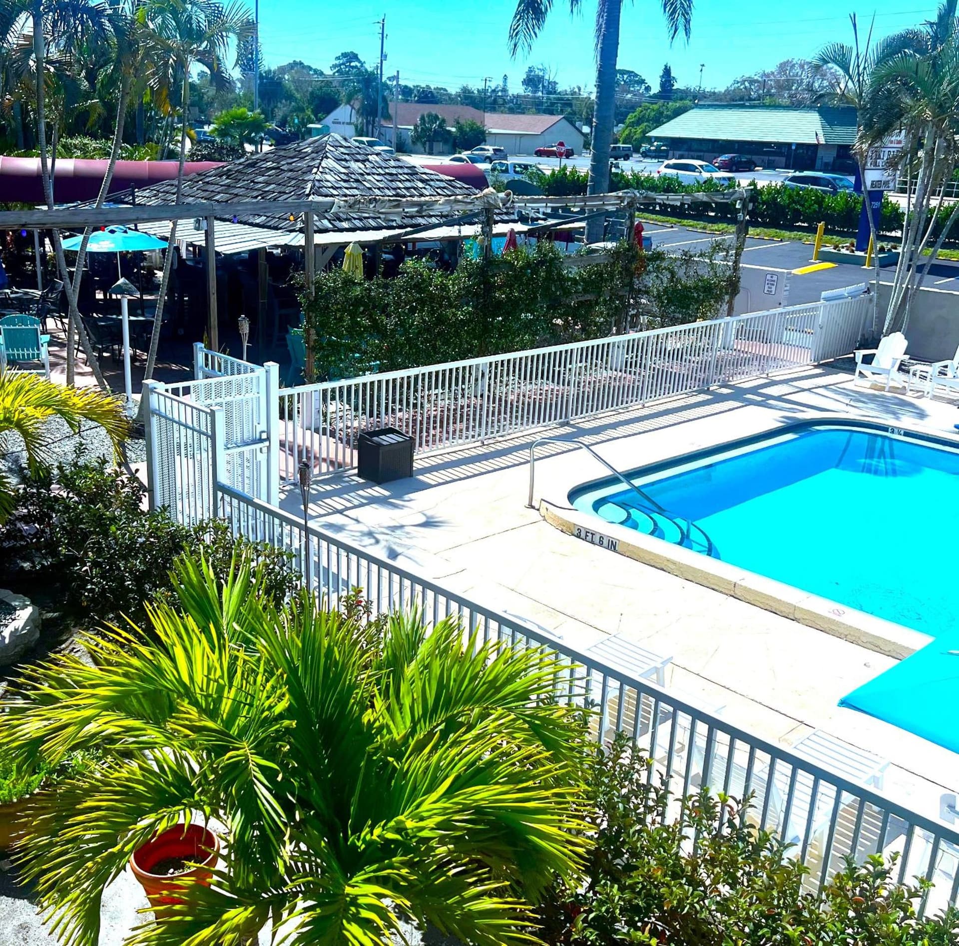 Lantern Inn & Suites - Sarasota property views in Sarasota, FL — gallery photo 3