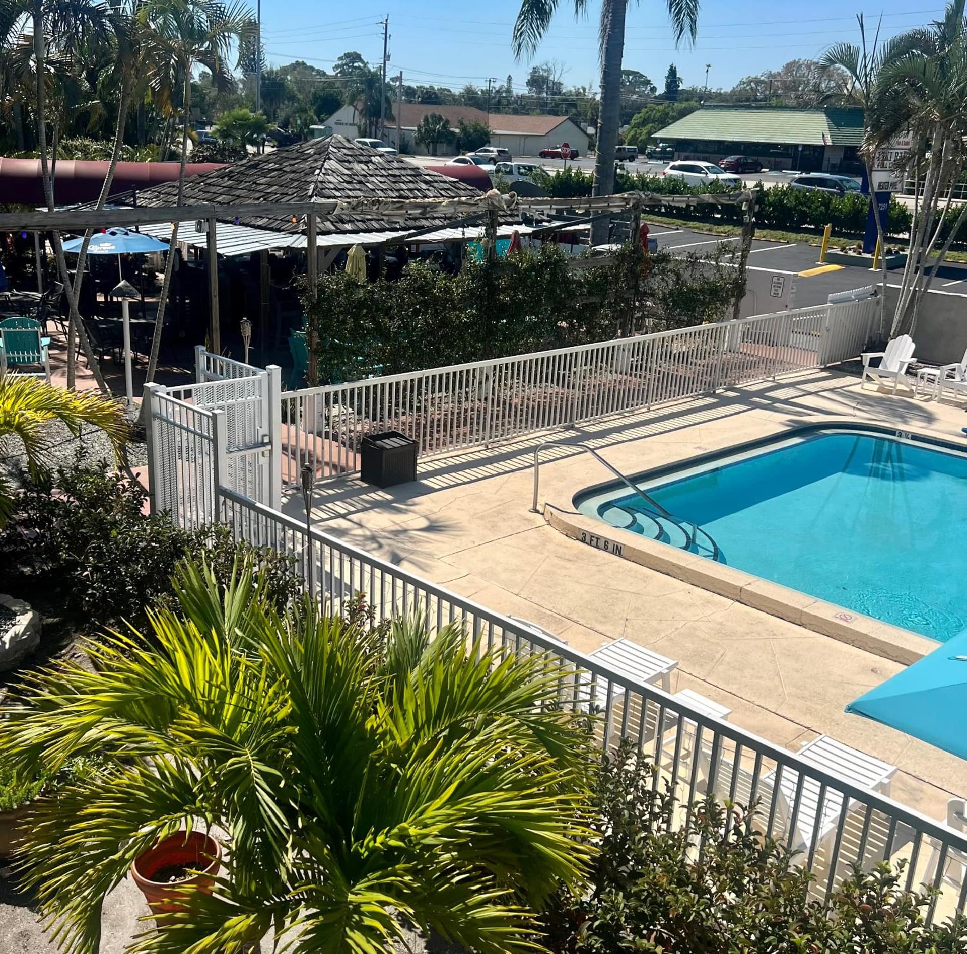 Lantern Inn & Suites - Sarasota interior in Sarasota, FL — gallery photo 2