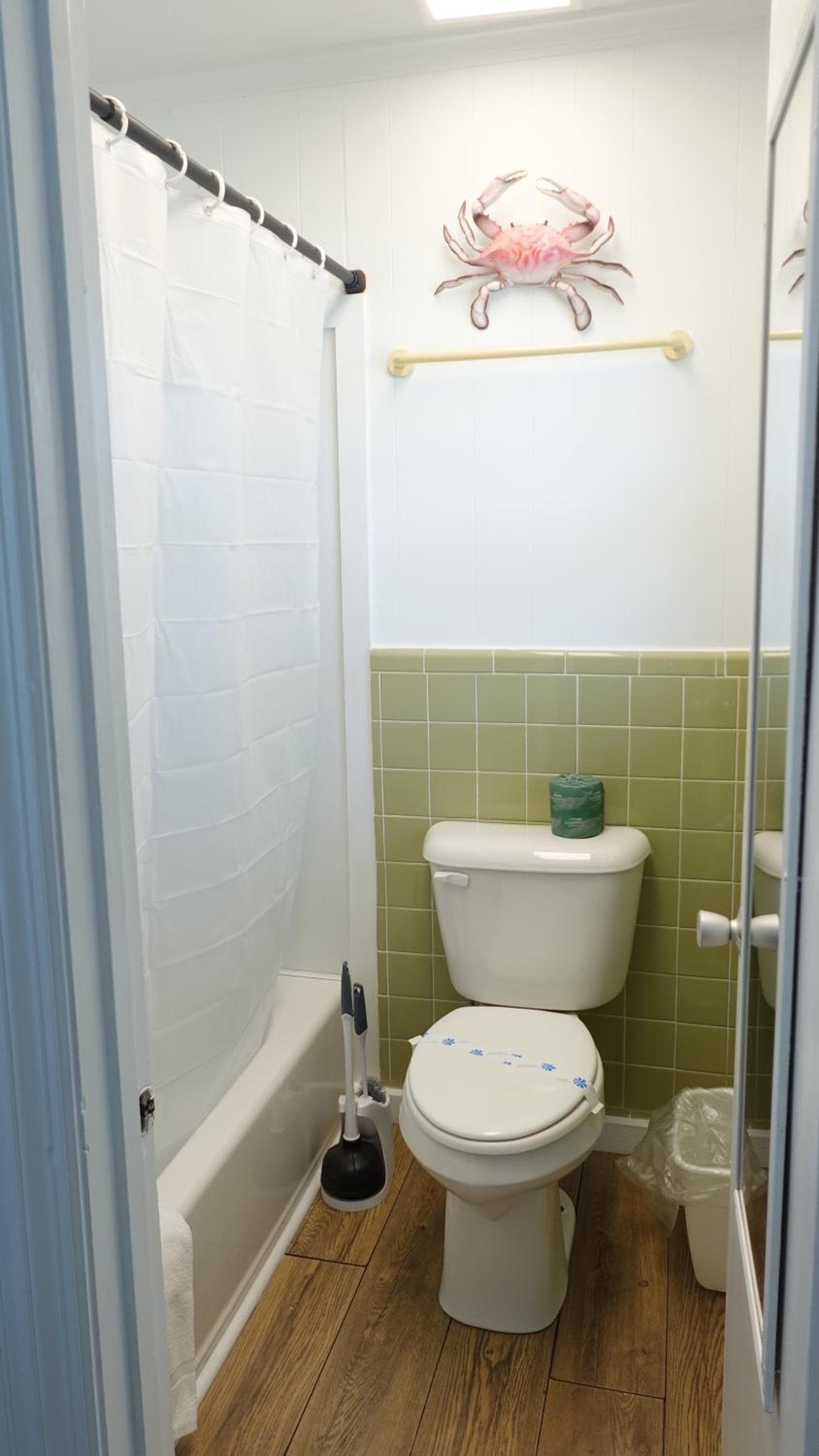 Sea Vista Motel gallery photo in Topsail Beach, NC — image 141