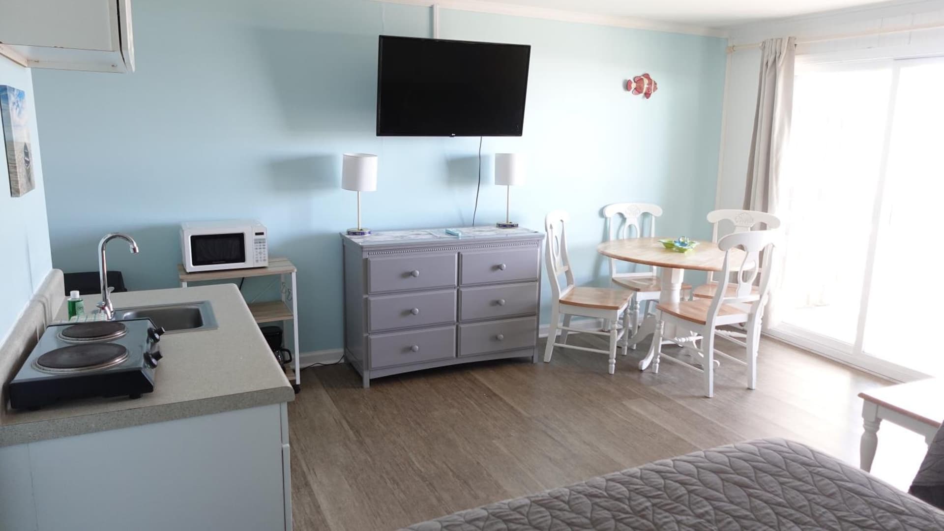 Sea Vista Motel gallery photo in Topsail Beach, NC — image 204