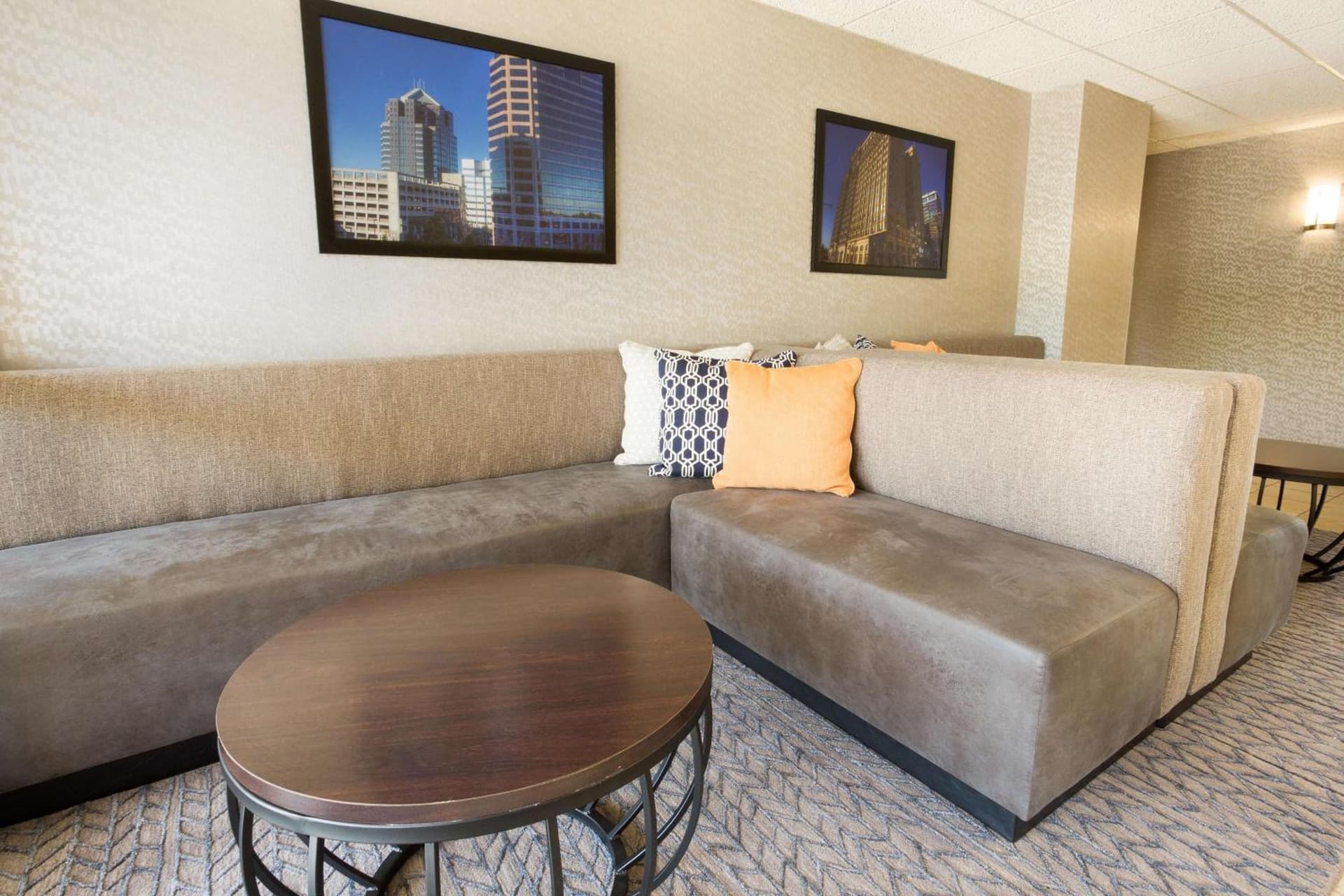 Drury Inn & Suites Greensboro gallery photo in Greensboro, NC — image 11