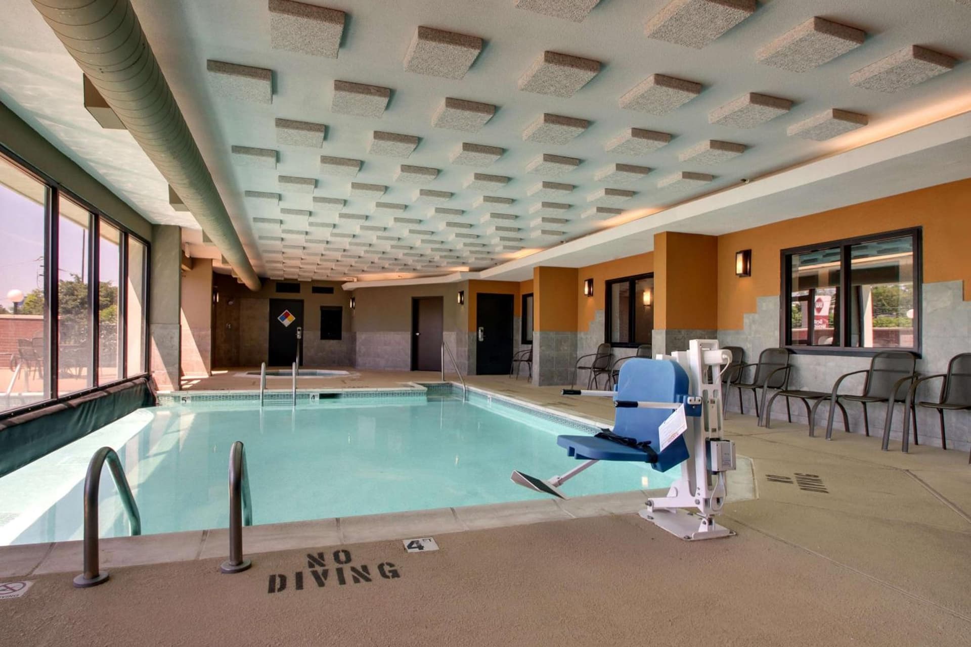 Drury Inn & Suites Greensboro gallery photo in Greensboro, NC — image 27
