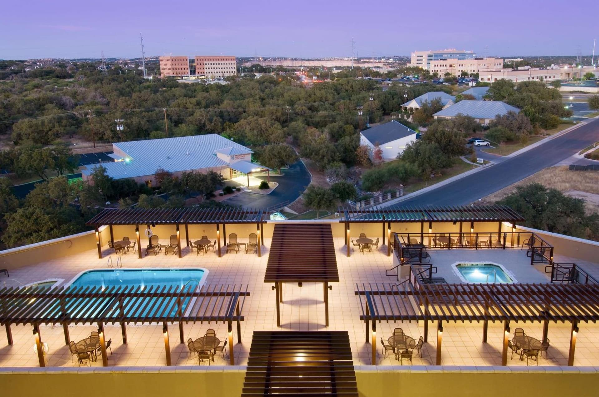 Drury Plaza Hotel San Antonio North Stone Oak gallery photo in San Antonio, TX — image 4