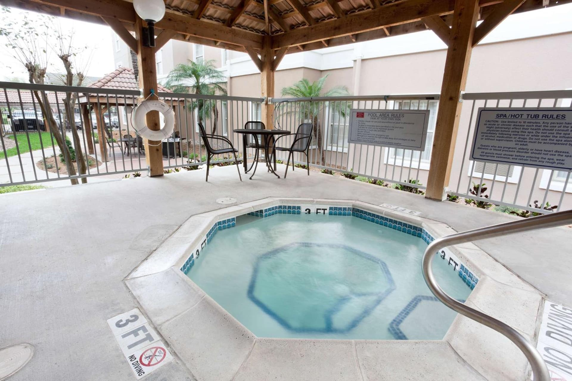 Drury Inn & Suites McAllen property views in McAllen, TX — gallery photo 3