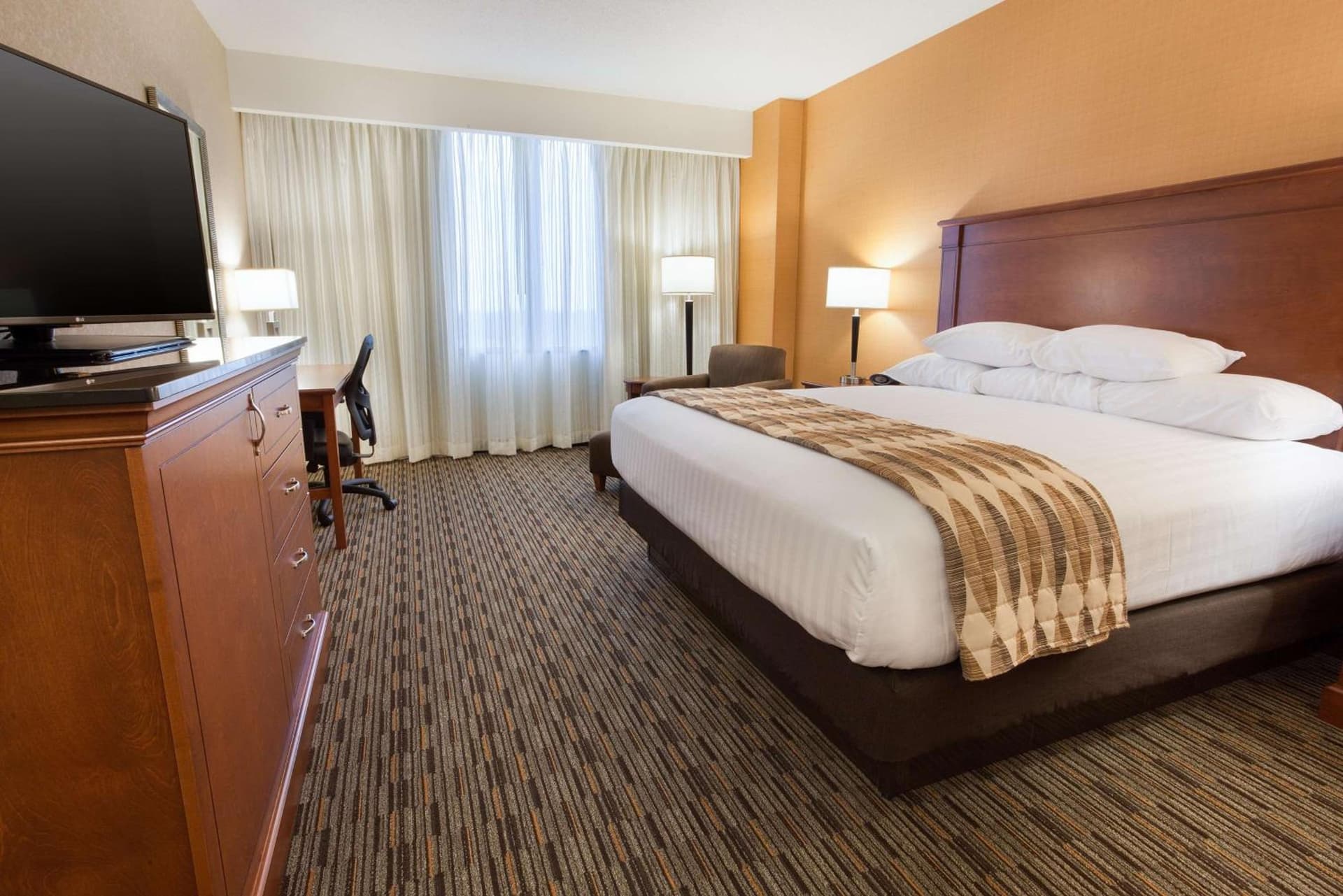 Drury Plaza Hotel Indianapolis Carmel gallery photo in Indianapolis, IN — image 19